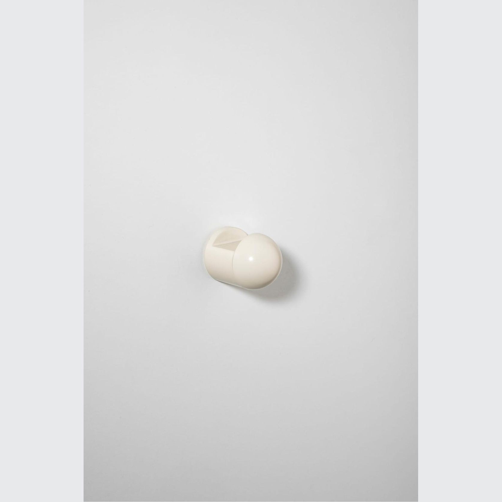 H05 Robe Hook/Cupboard Knob gallery detail image