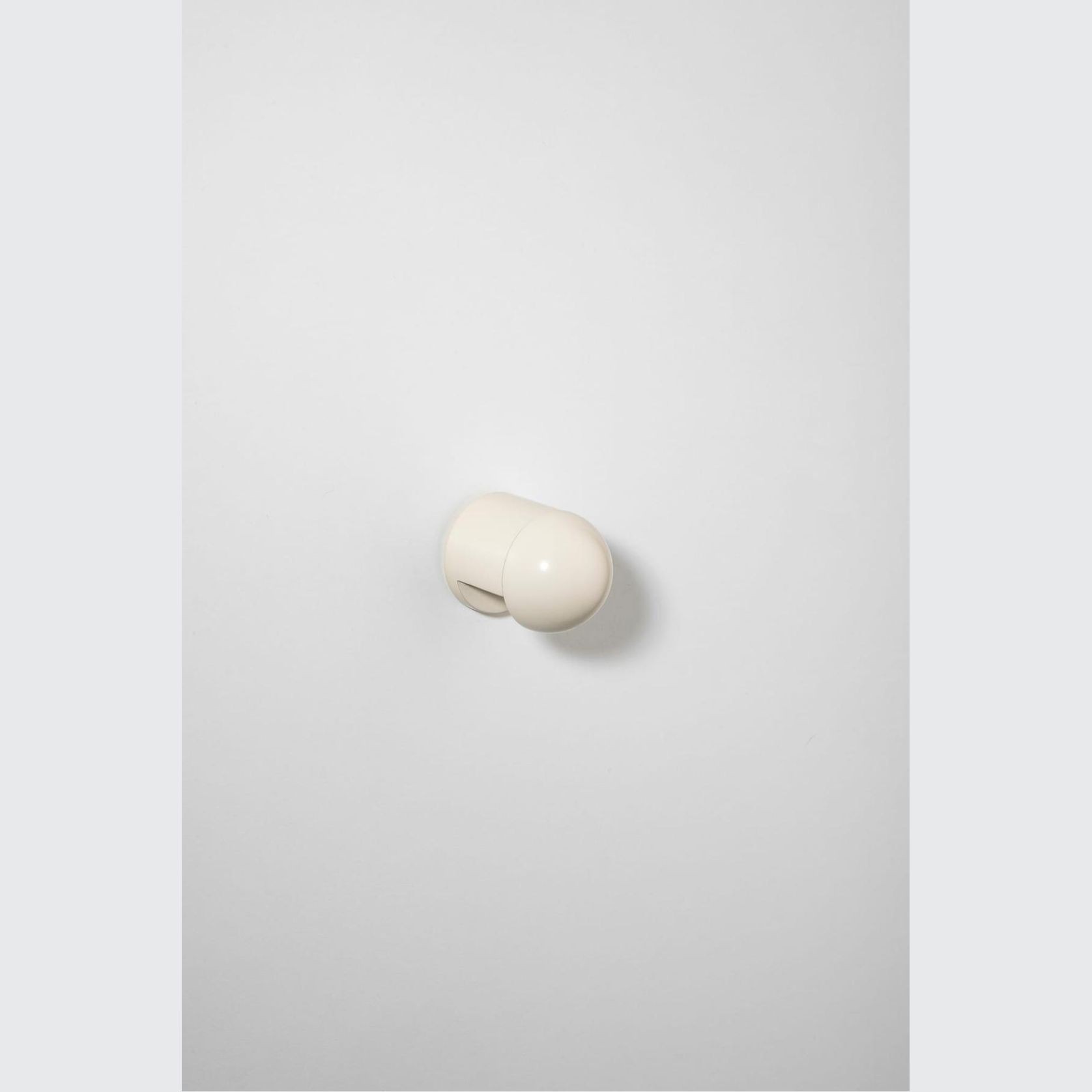 H05 Robe Hook/Cupboard Knob gallery detail image