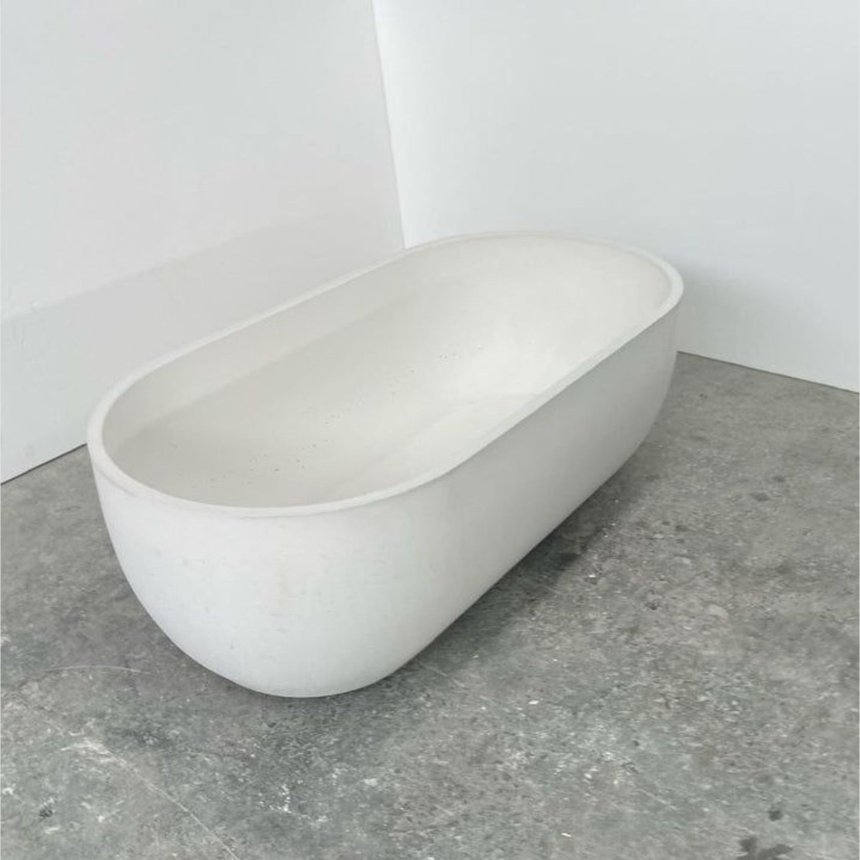 Concrete Republic Yakt Concrete Bath gallery detail image