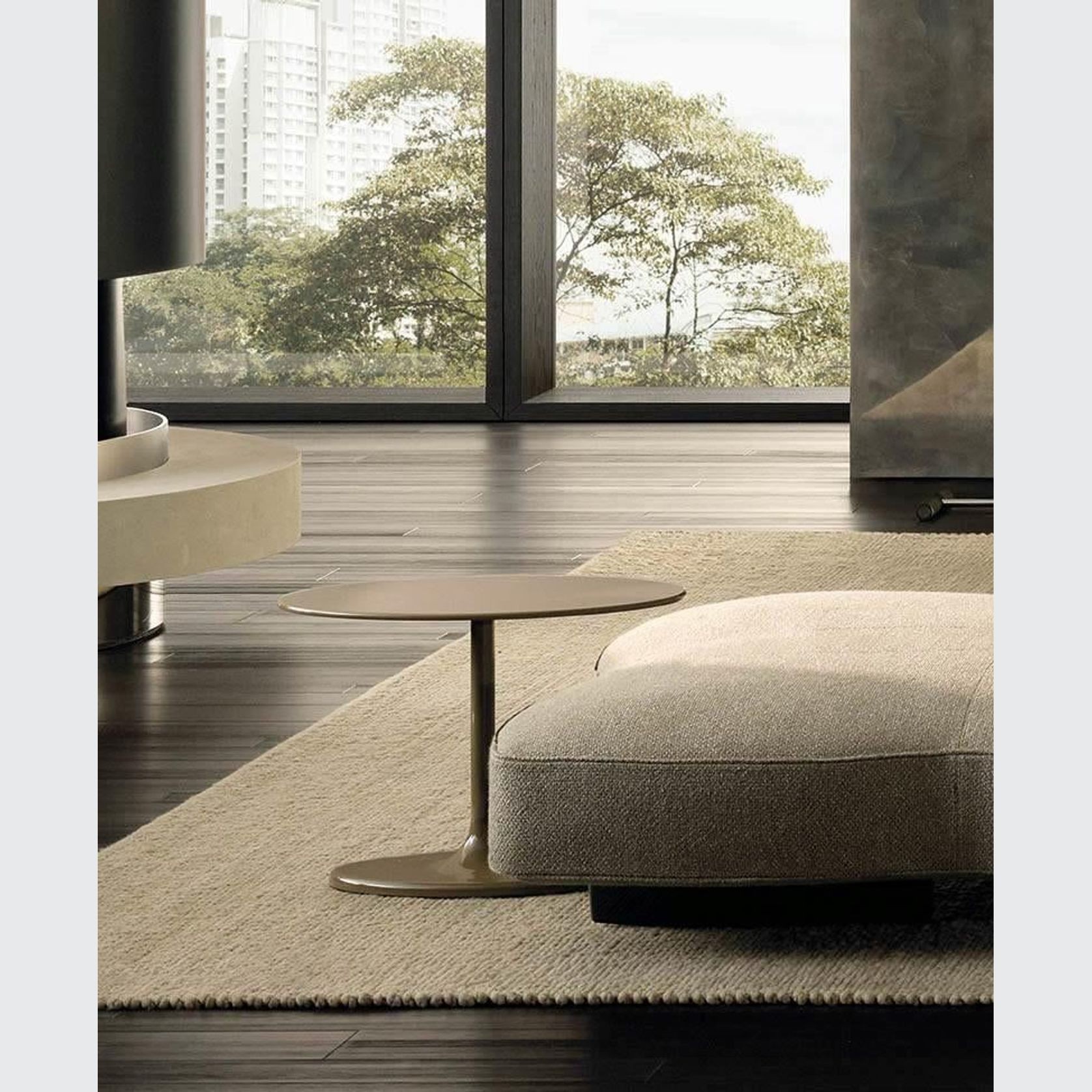 Taiko Side Table by Minotti gallery detail image