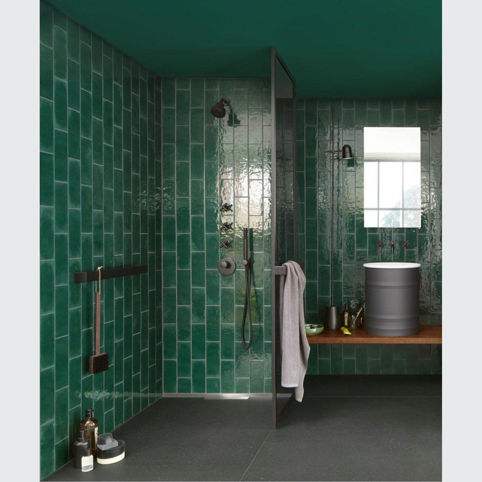 Karl | Pool Mosaics gallery detail image