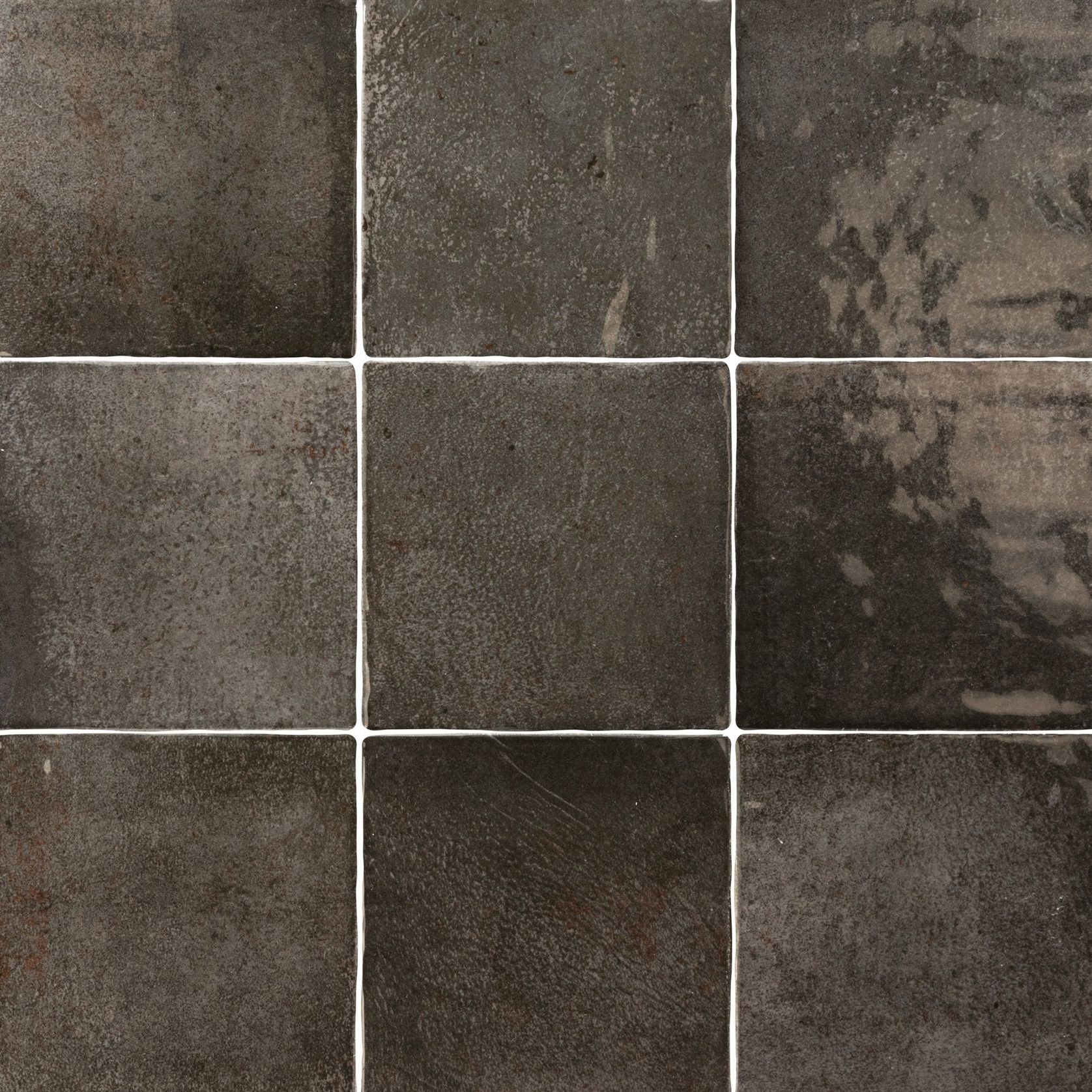Verticale Soot Gloss 10 gallery detail image