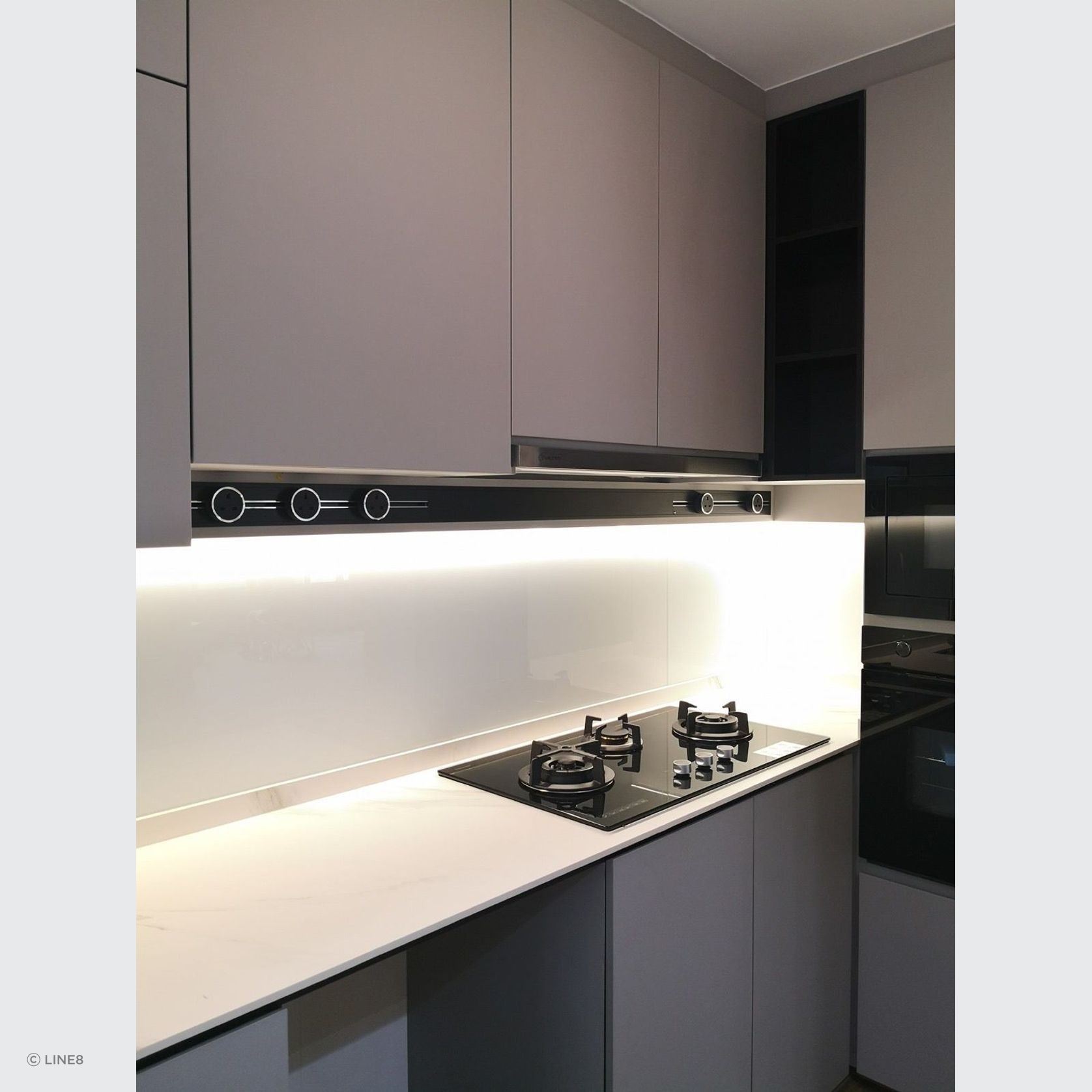 Line8 Power Track and Power Sockets gallery detail image