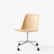 Rely HW21 Chair by &Tradition gallery detail image