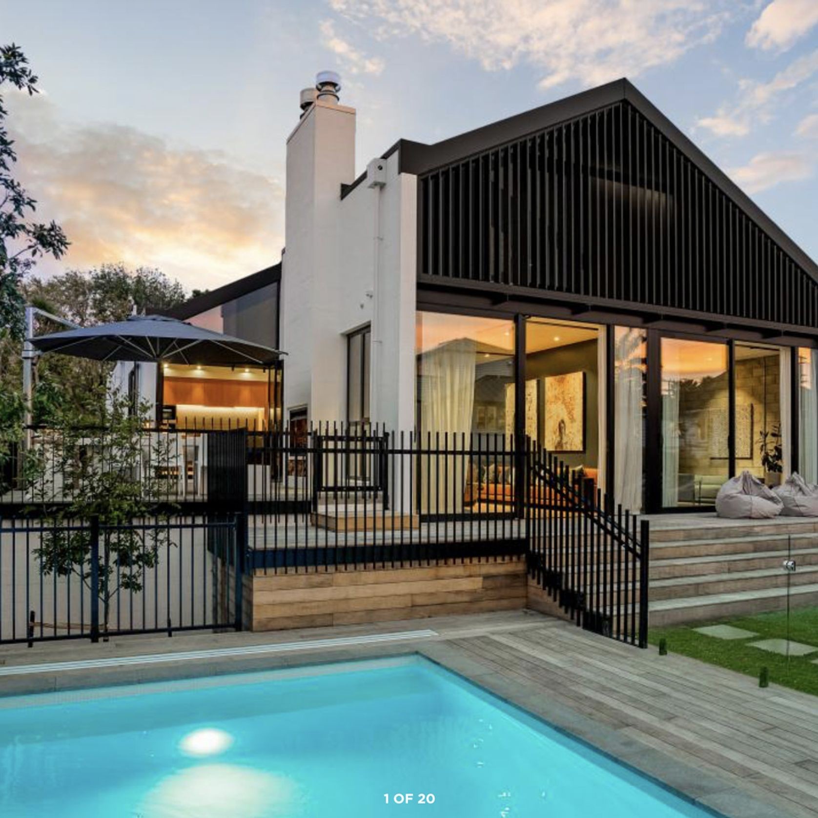 Facade Sky Louvre gallery detail image