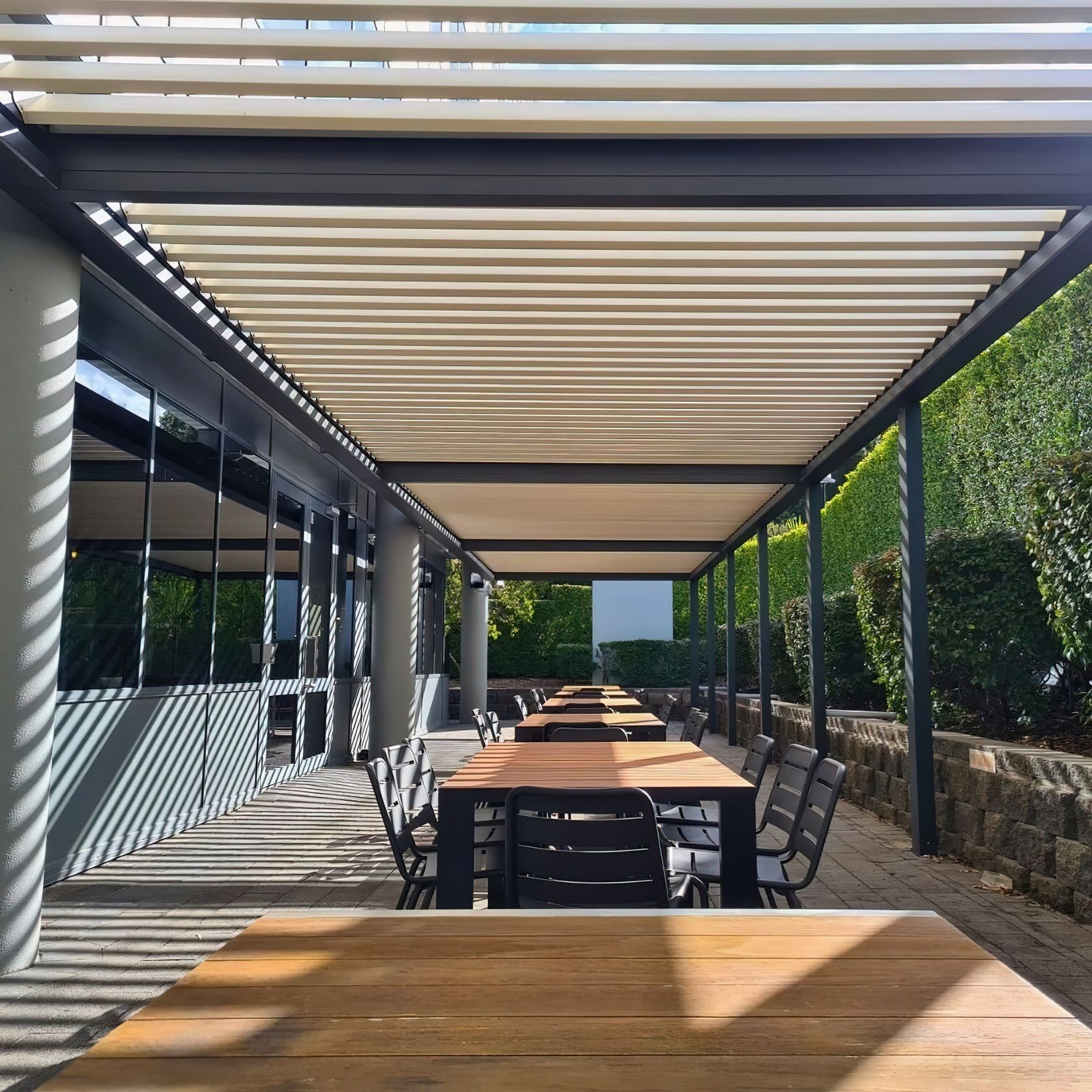 Med Twist Opening Louvre Roof gallery detail image