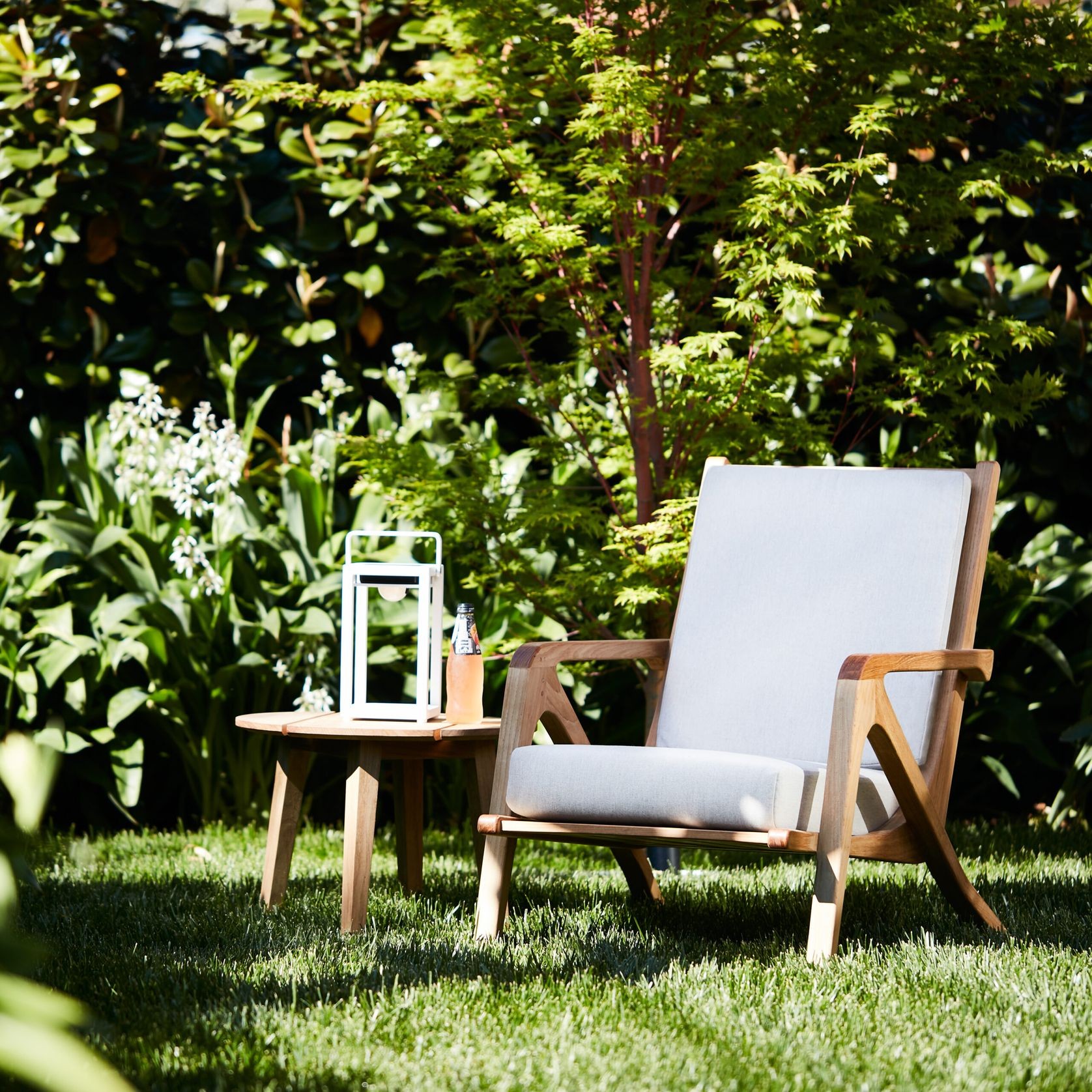 Una Teak Lounge Chair gallery detail image