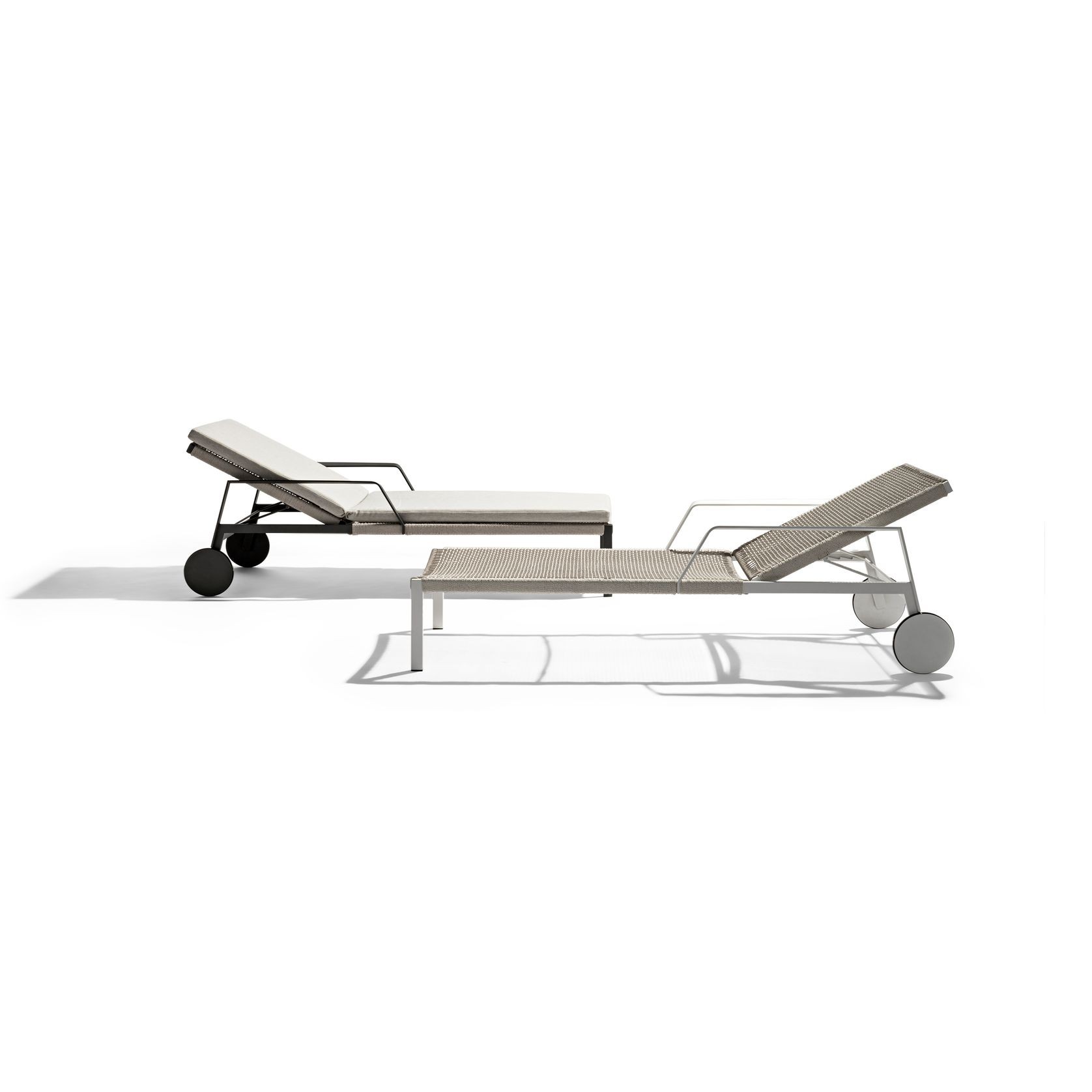 Nodi outdoor sunlounger by Tribu gallery detail image