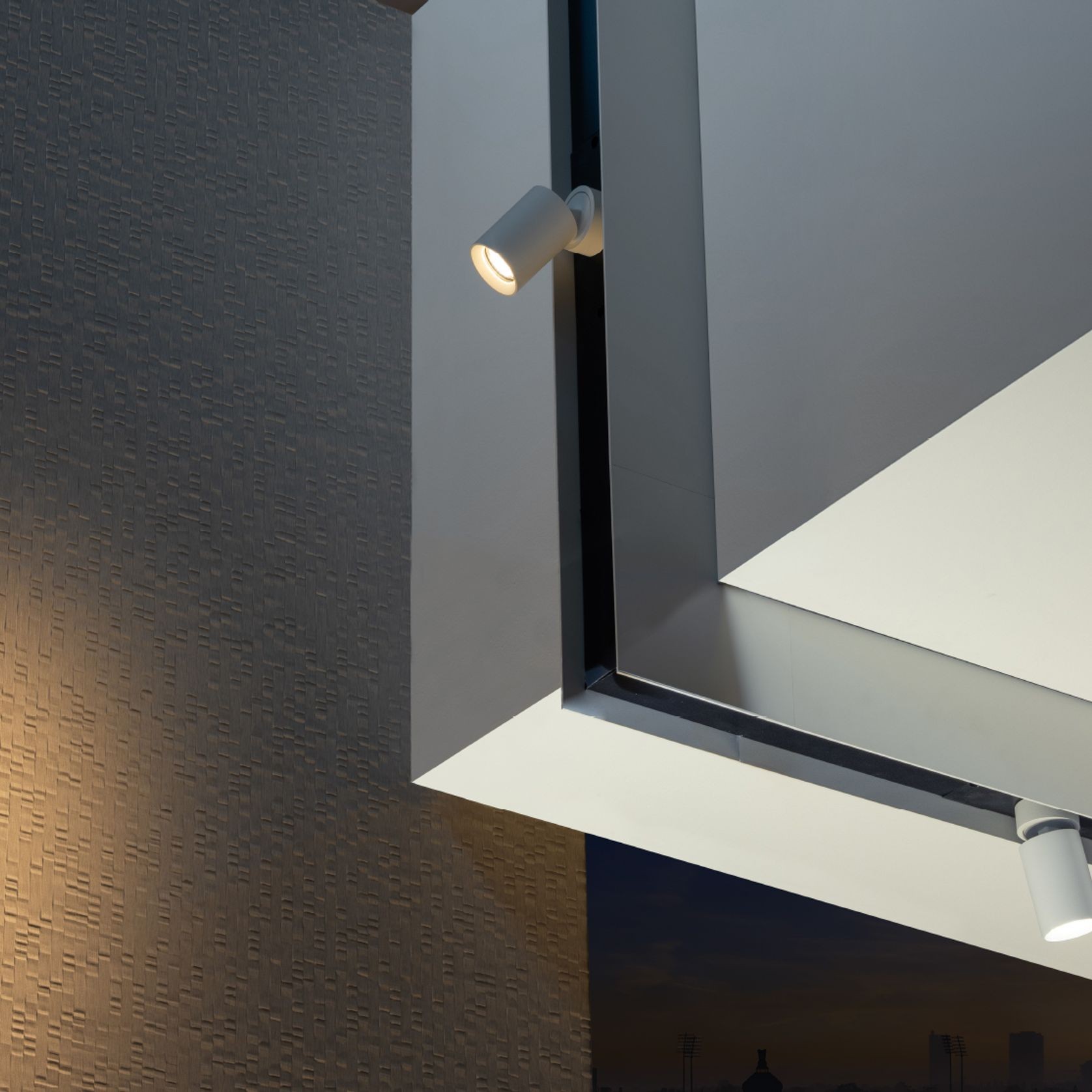 Ivy gallery detail image