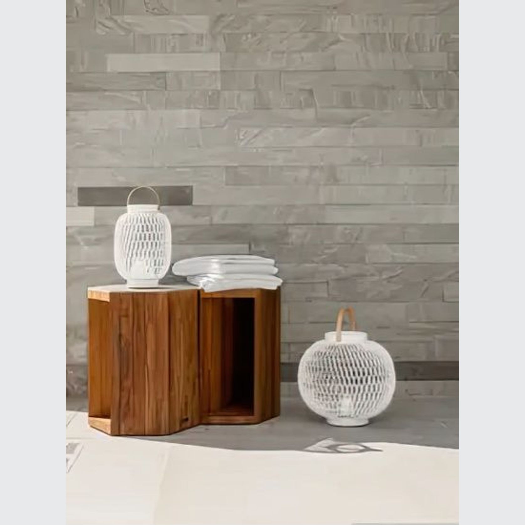 SWITCH L Latern gallery detail image