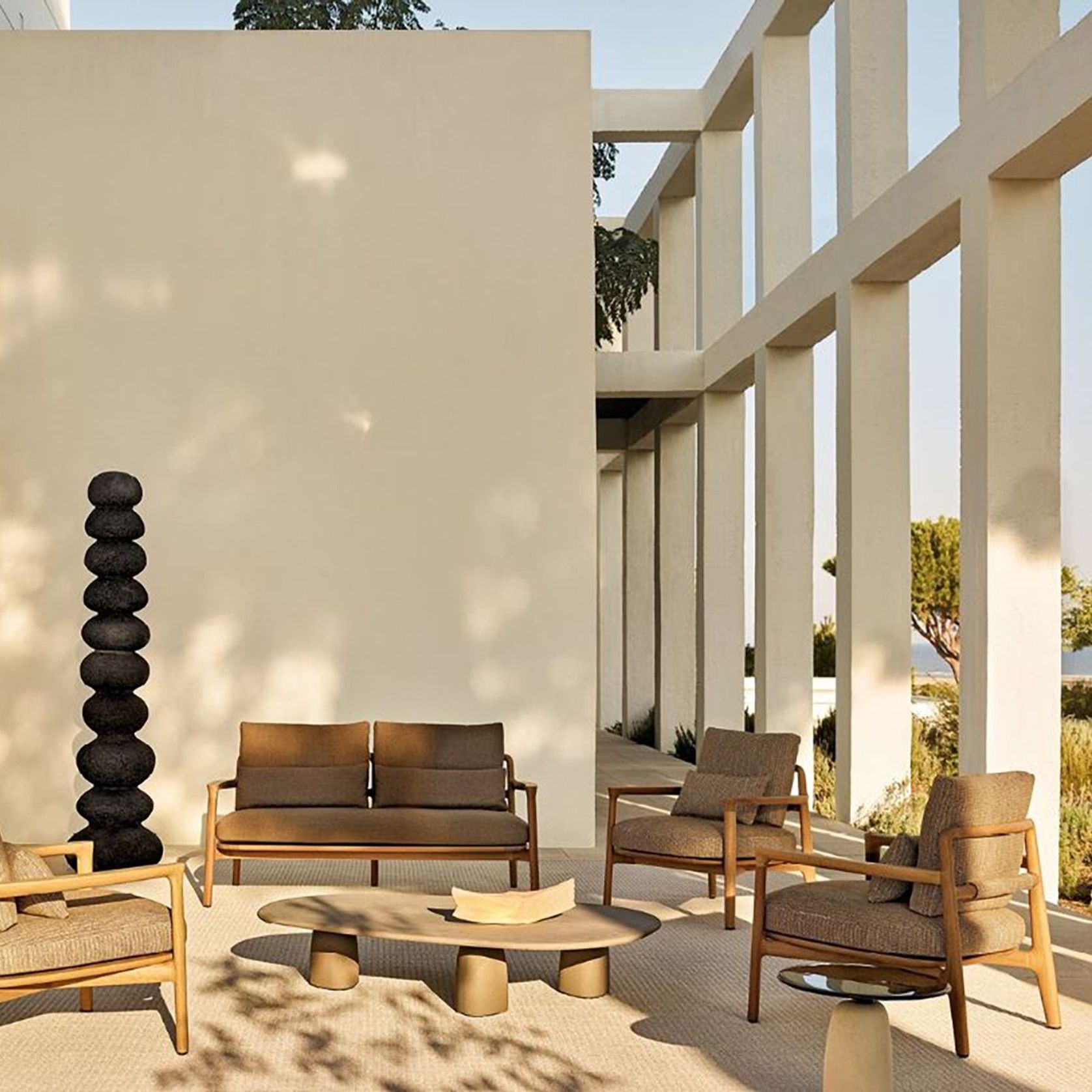 Magnolia Sofa gallery detail image