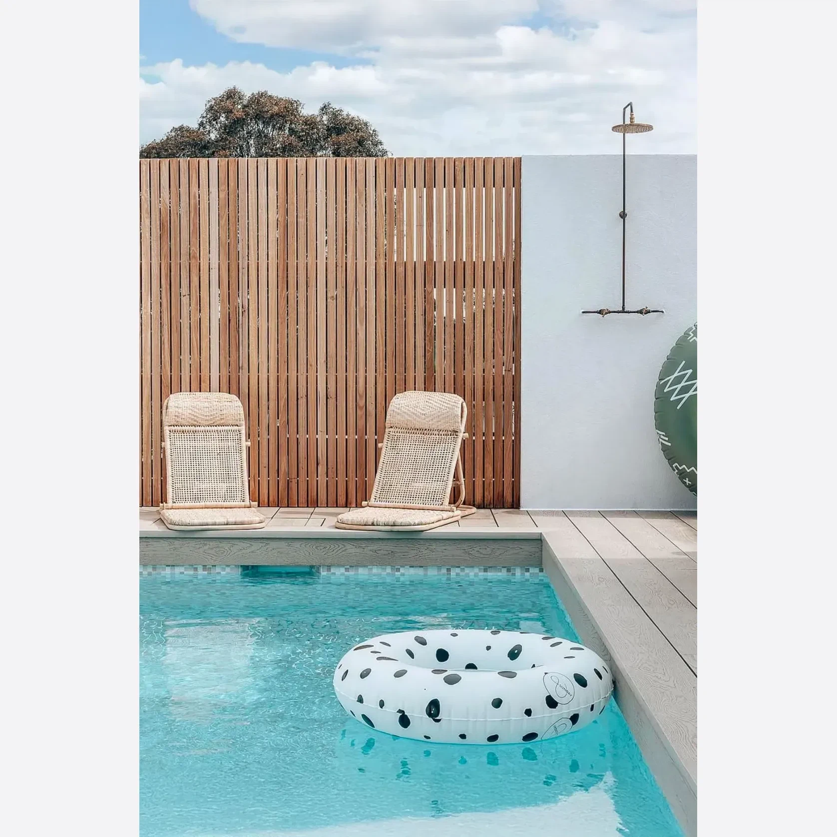 Noosa Wall Mount Outdoor Shower | Hot+Cold | Brass gallery detail image