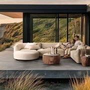 Cambridge Right Arm Chaise Section gallery detail image