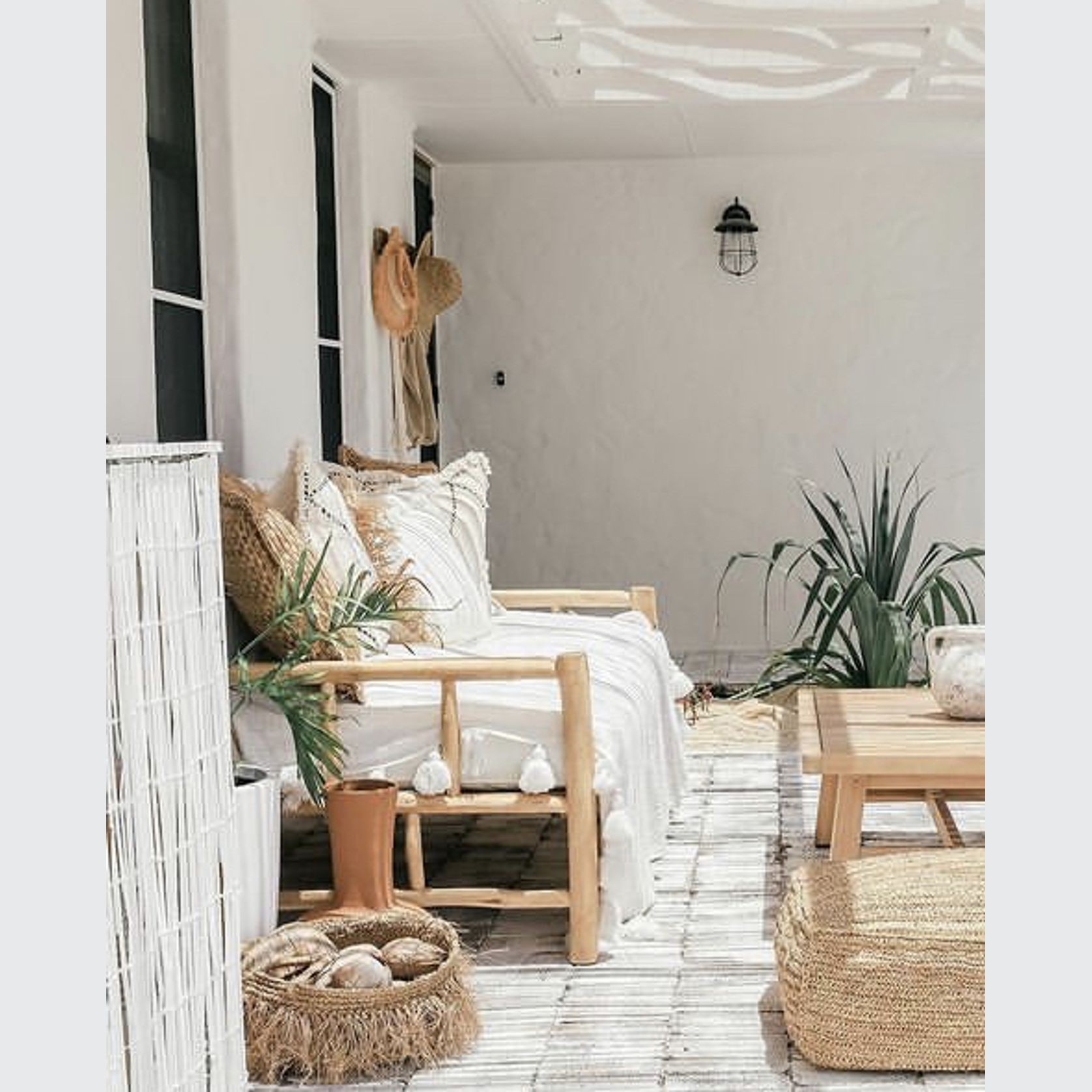 Cali Small Teak Lounge 165cm gallery detail image