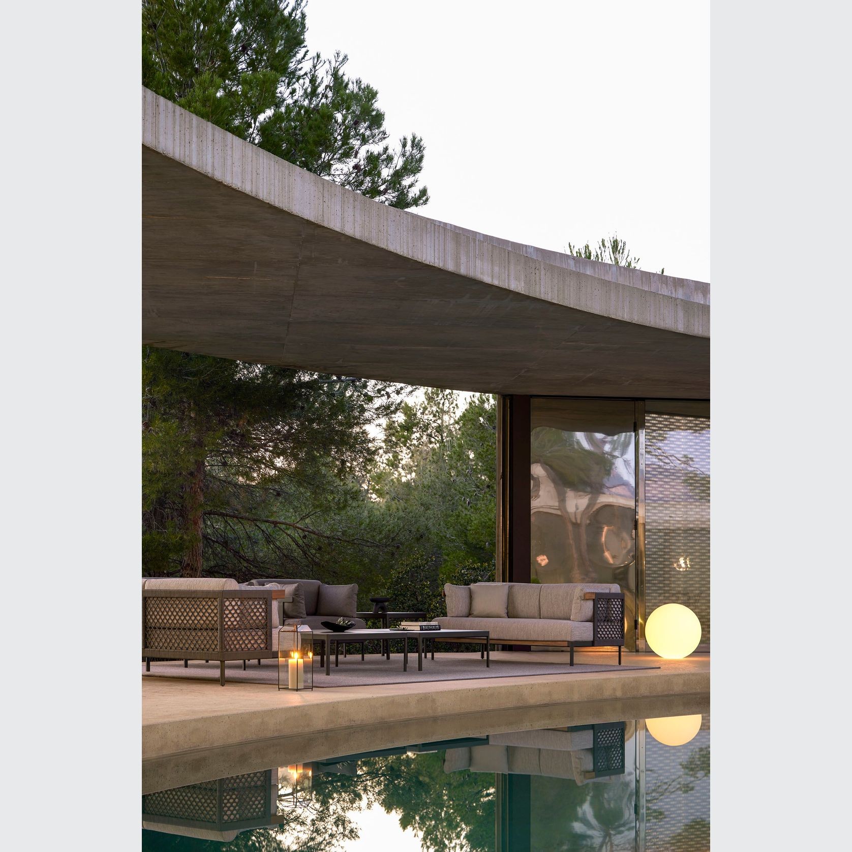 Legacy Outdoor 2-seater Sofa by Point gallery detail image