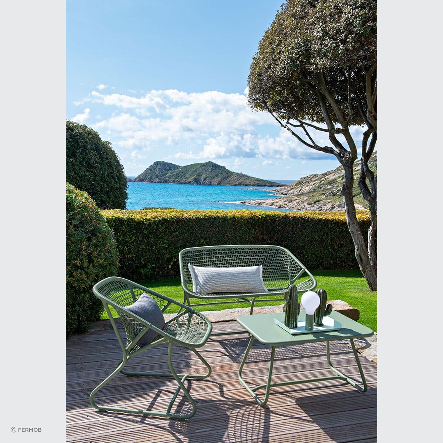 Sixties Bench by Fermob gallery detail image