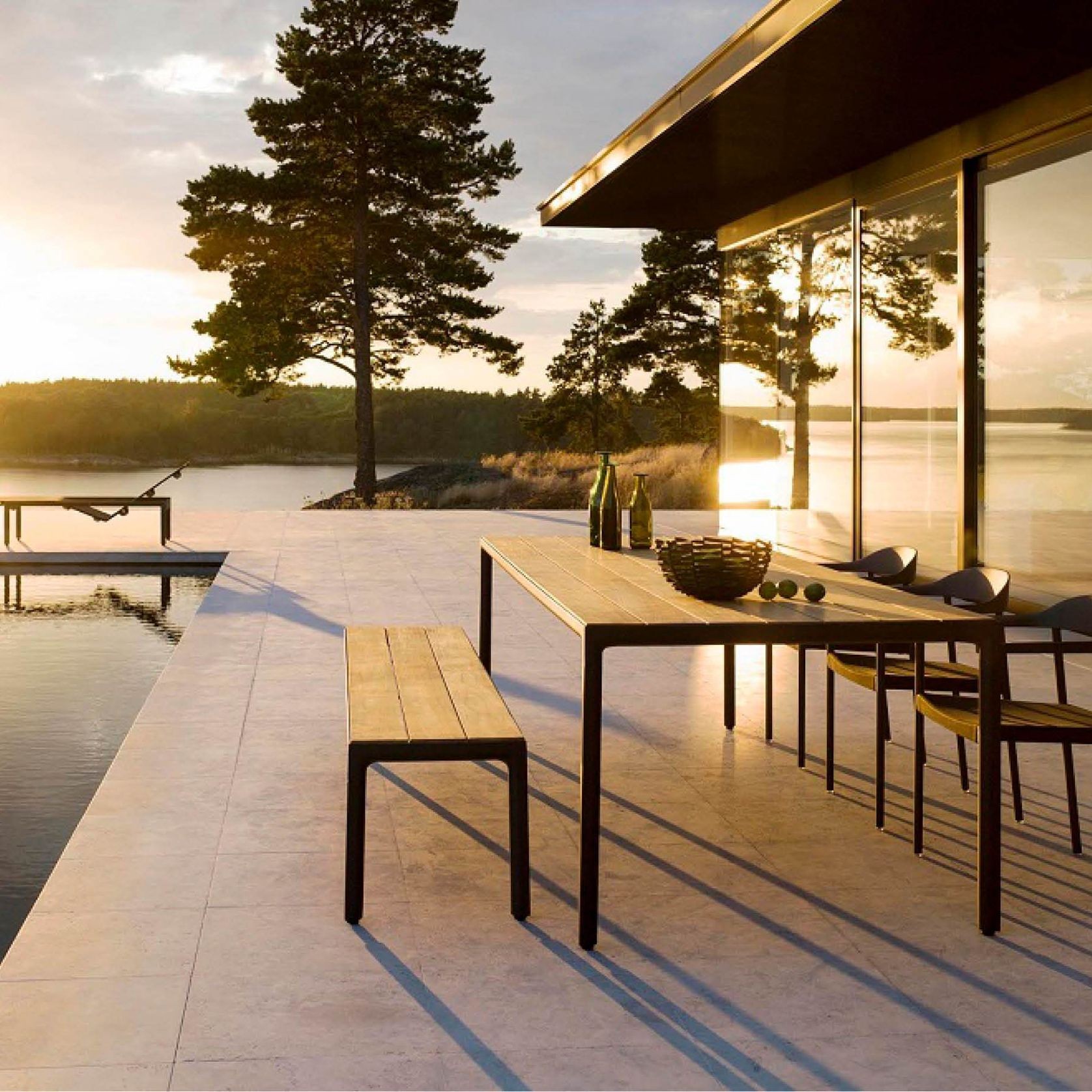 Illum | Bench gallery detail image