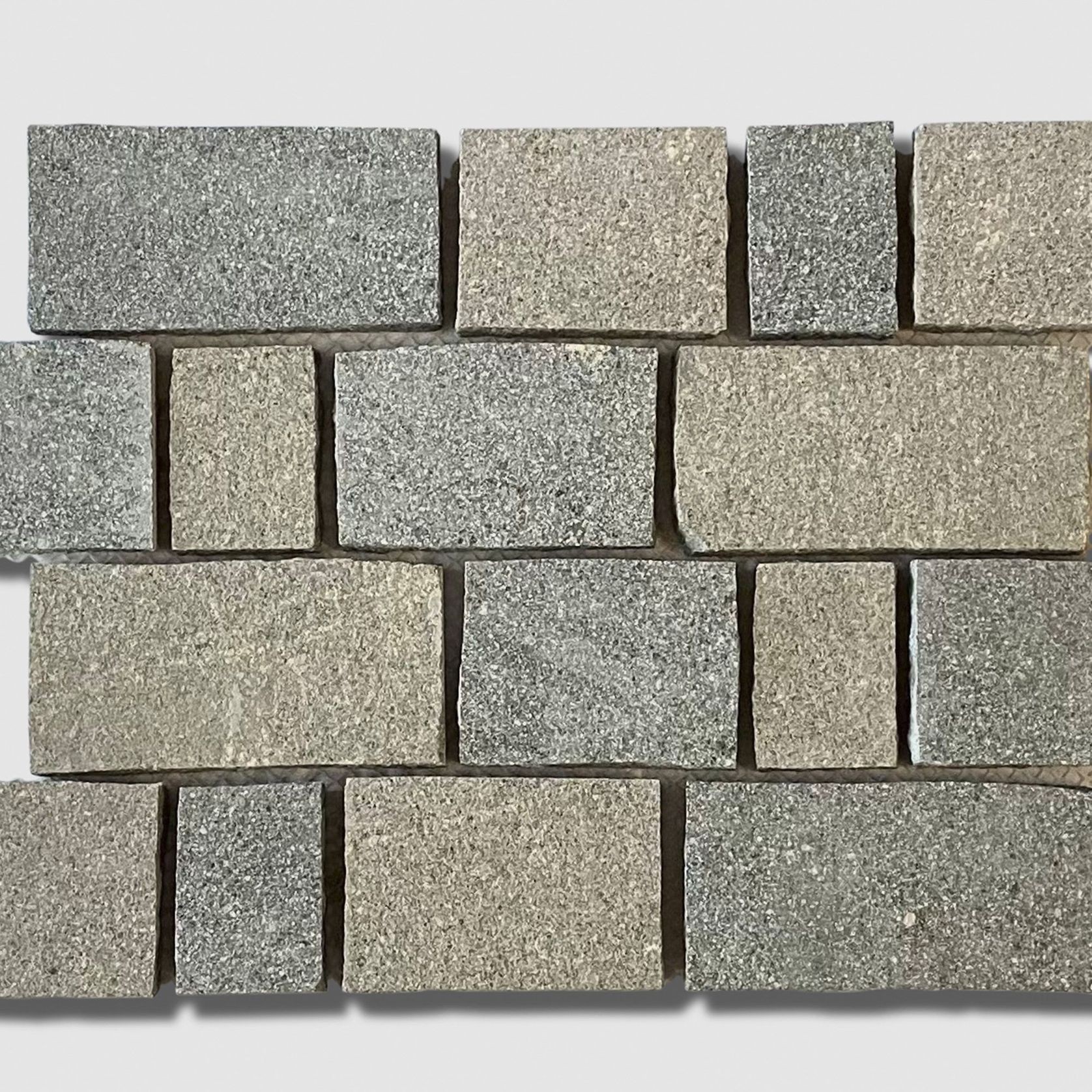 Porphyry Two Colour Mix Cobblestones gallery detail image