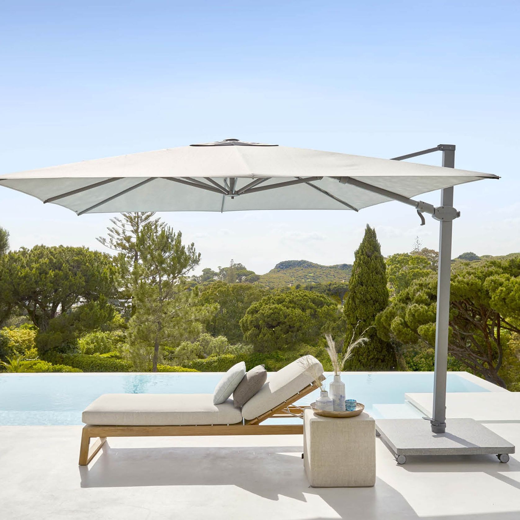 Caractere | Side Pole Umbrella gallery detail image