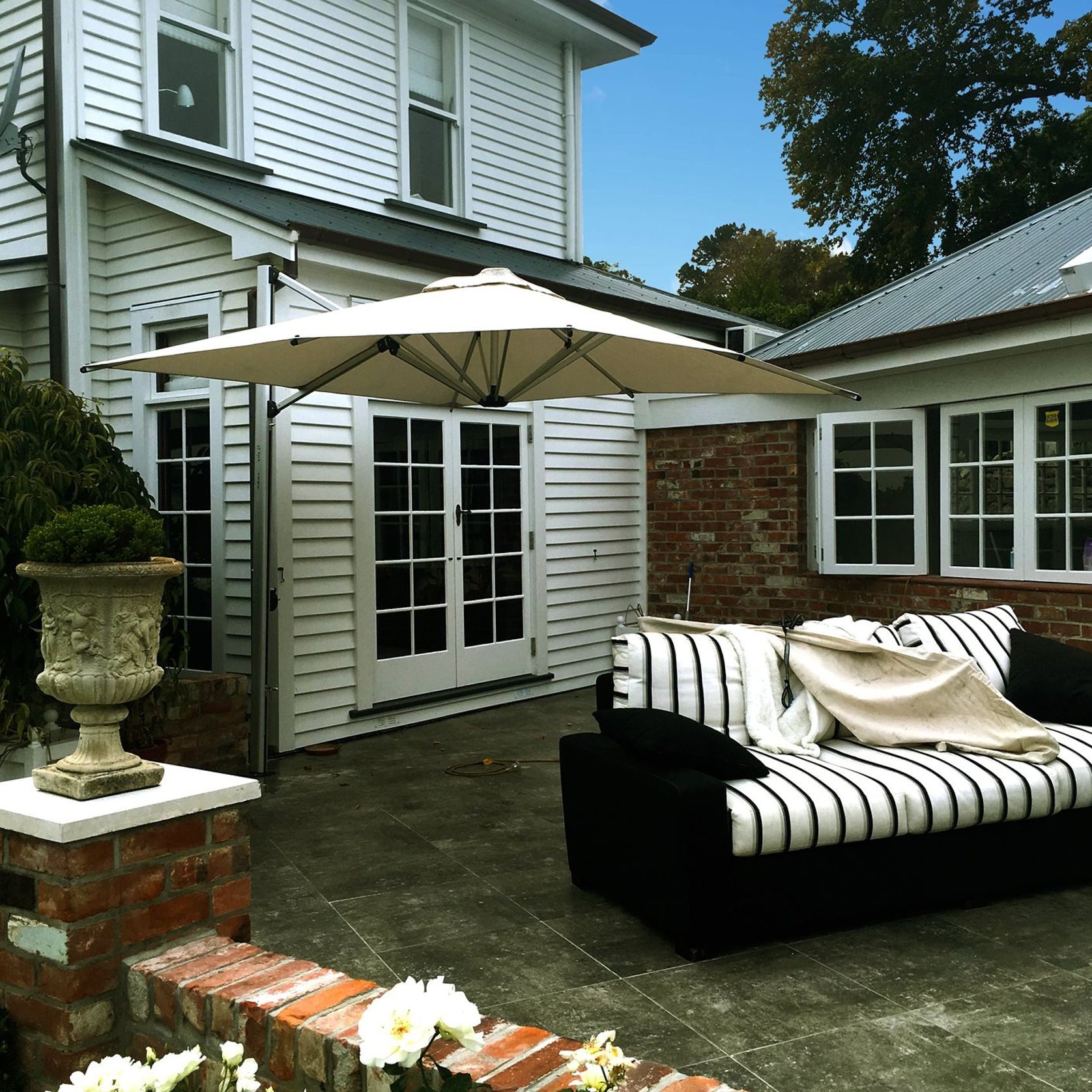 Riviera Cantilever Umbrellas gallery detail image