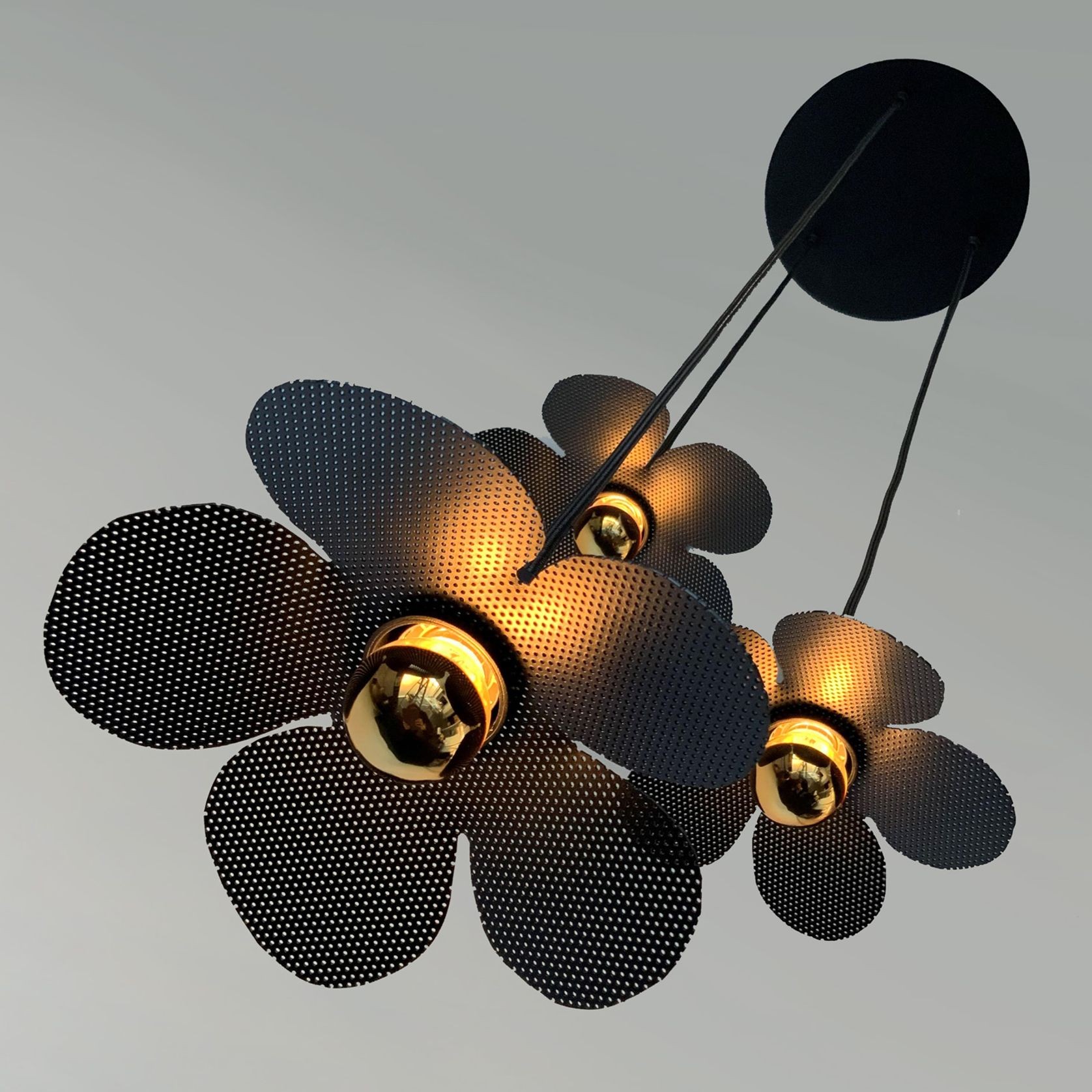 Bloom 3 Cluster Pendant Light gallery detail image