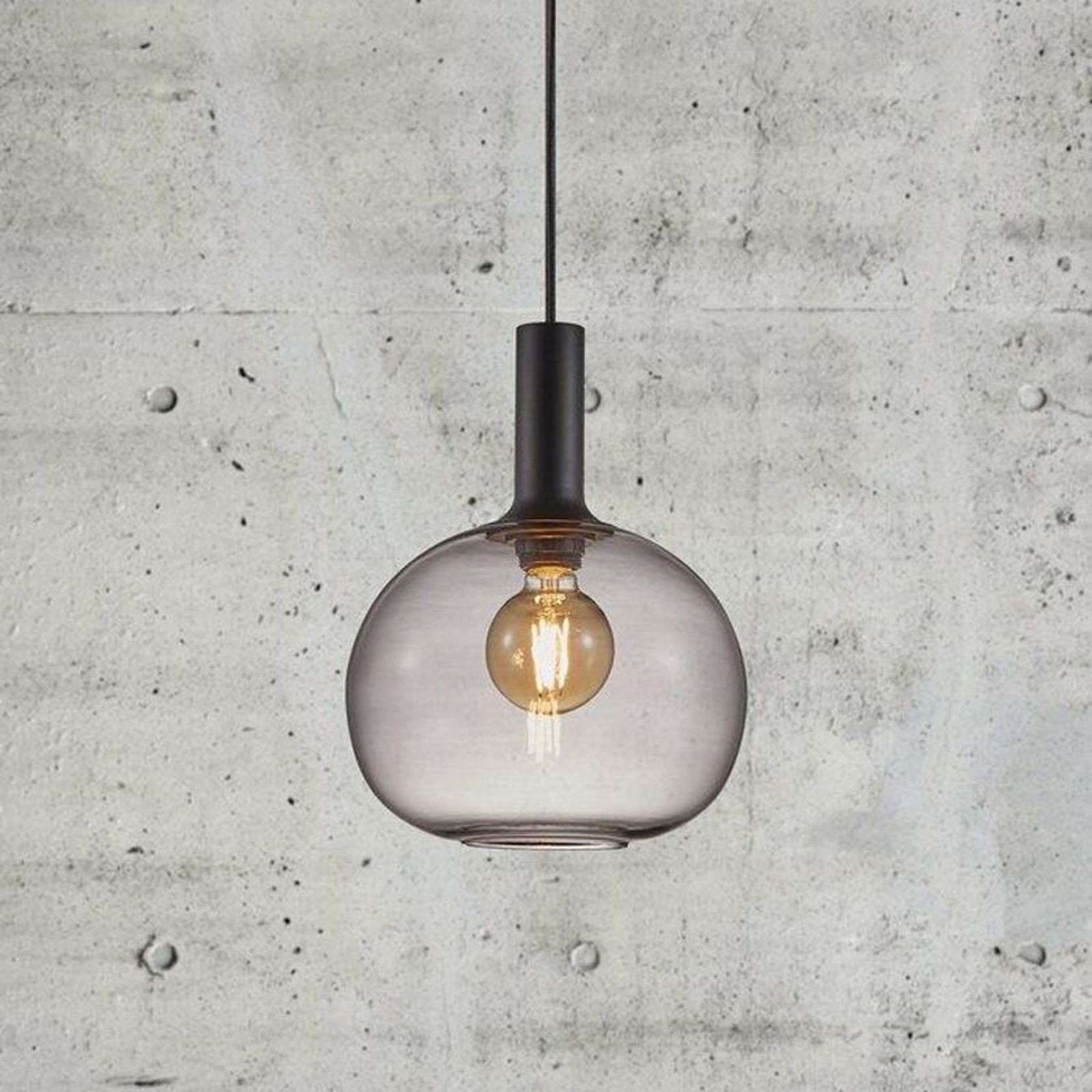 Alton 25 | Pendant gallery detail image