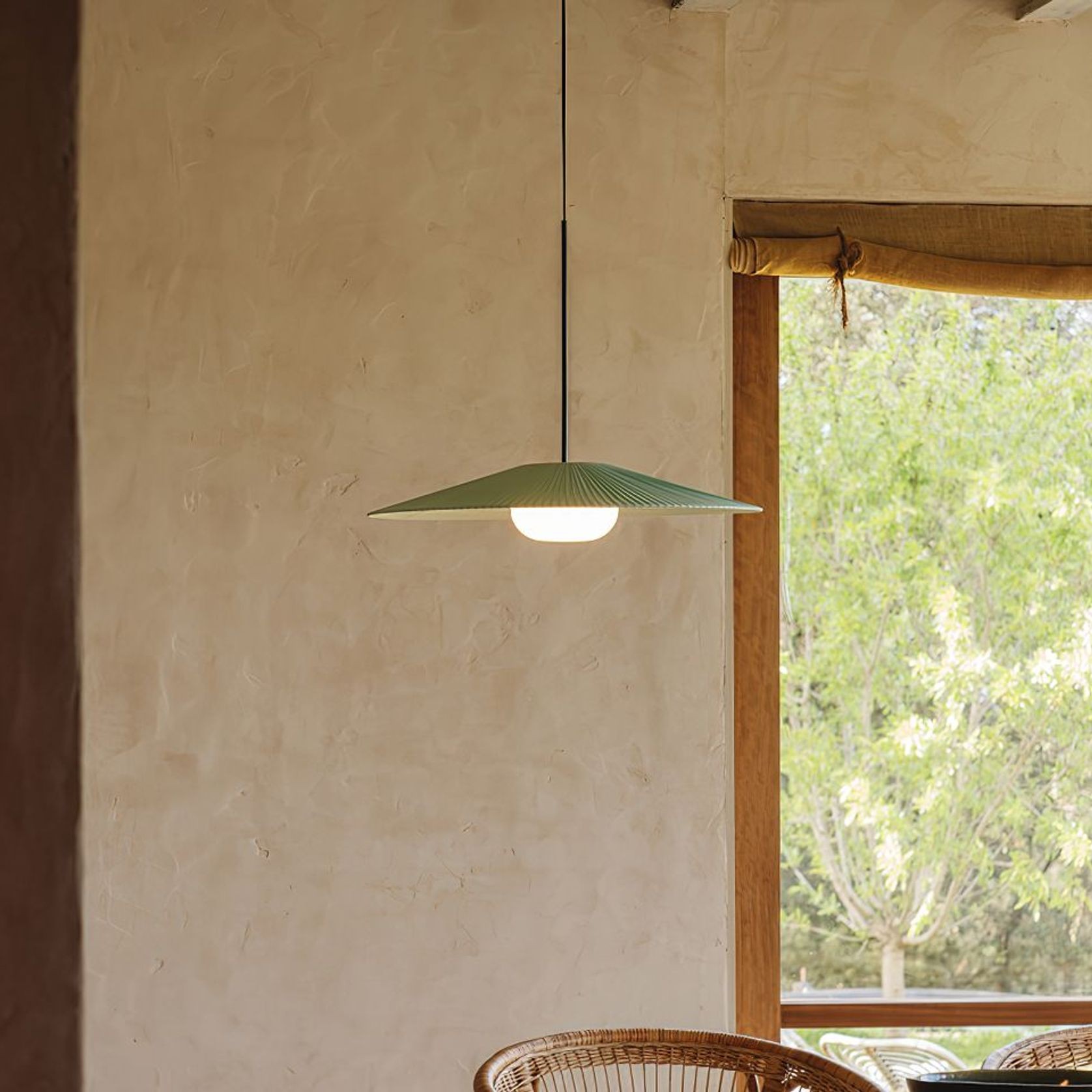 Arctic Circle 55cm Pendant gallery detail image