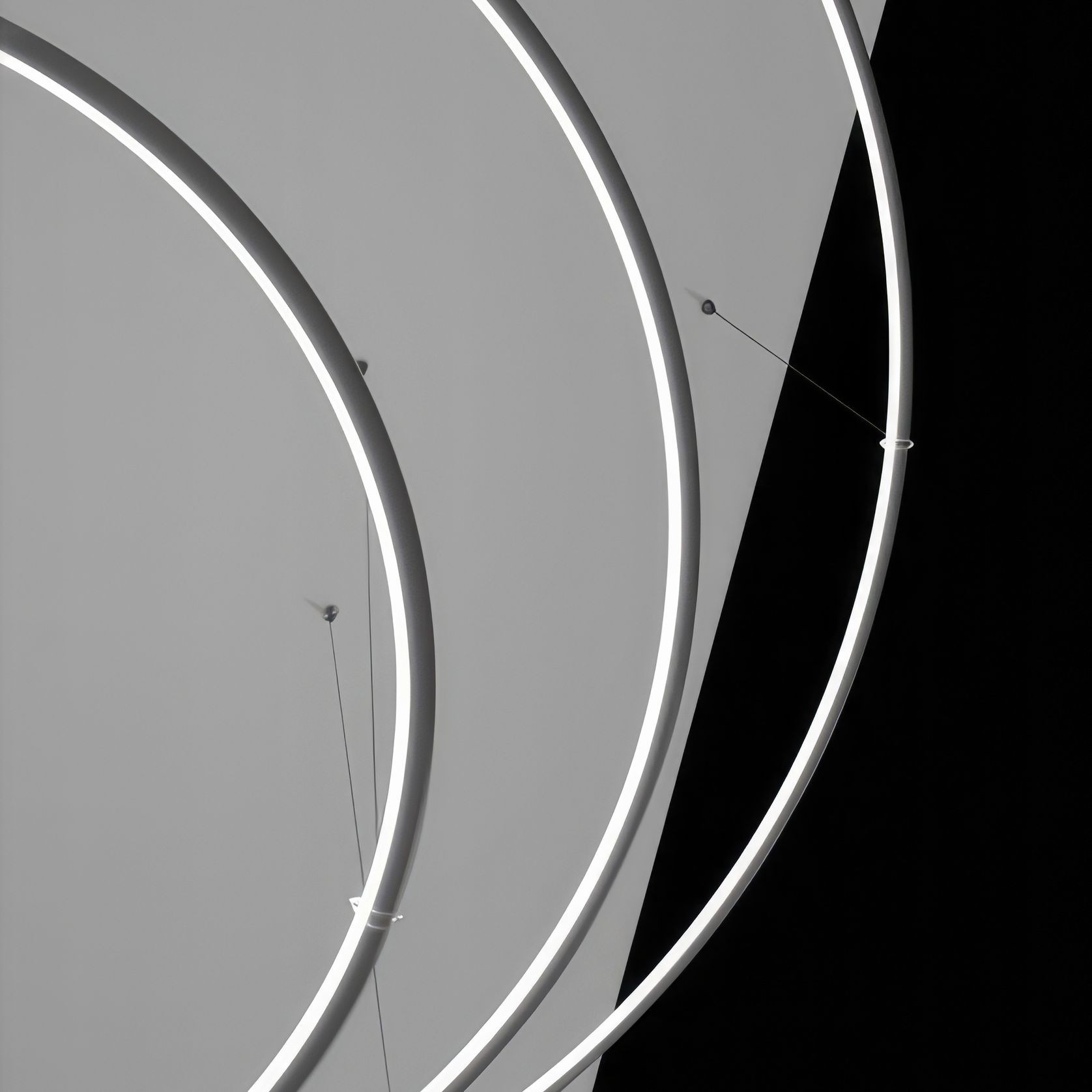 Egoluce Lancia Tonda A1562 Architectural LED Pendant gallery detail image