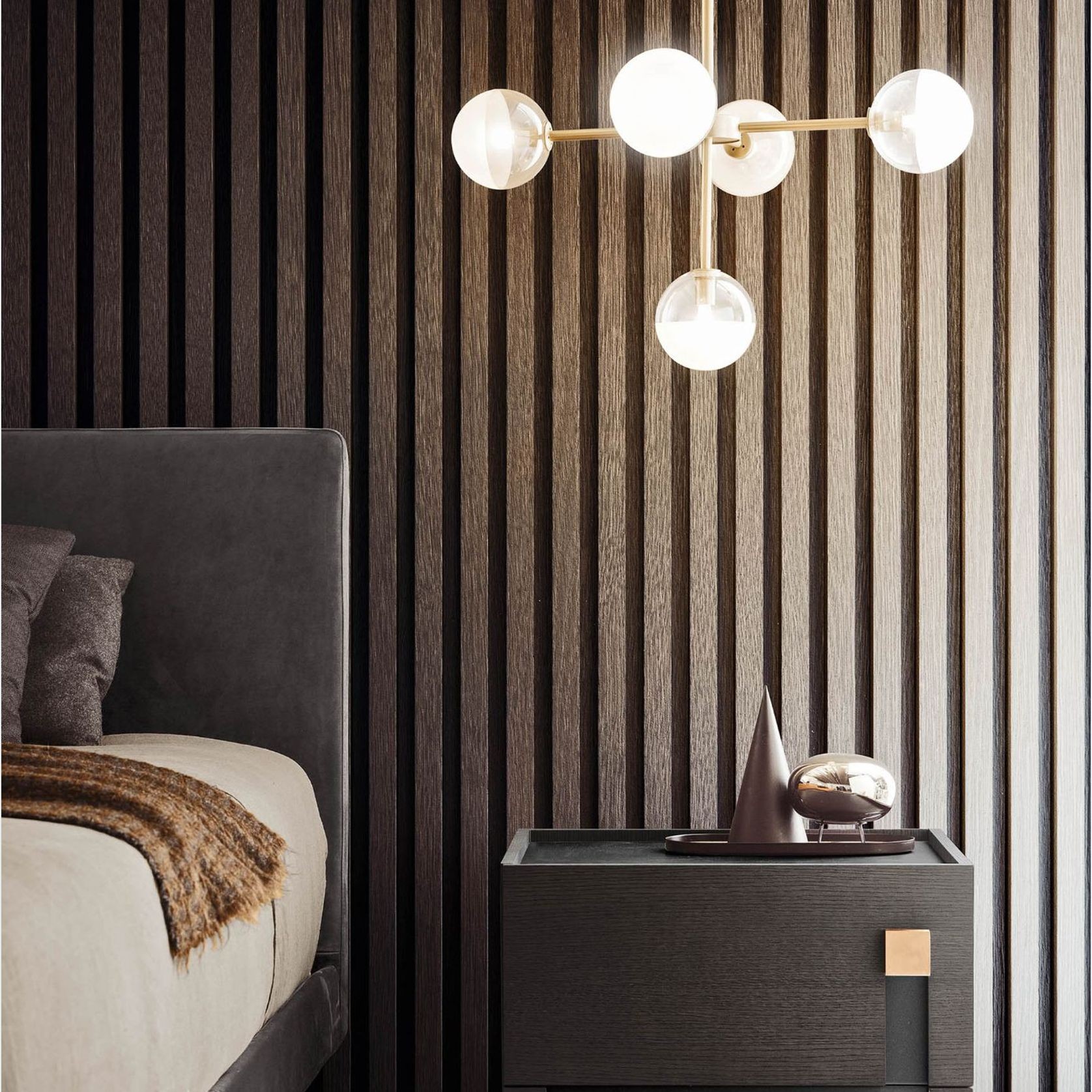 Molecola 5lt Pendant Light gallery detail image