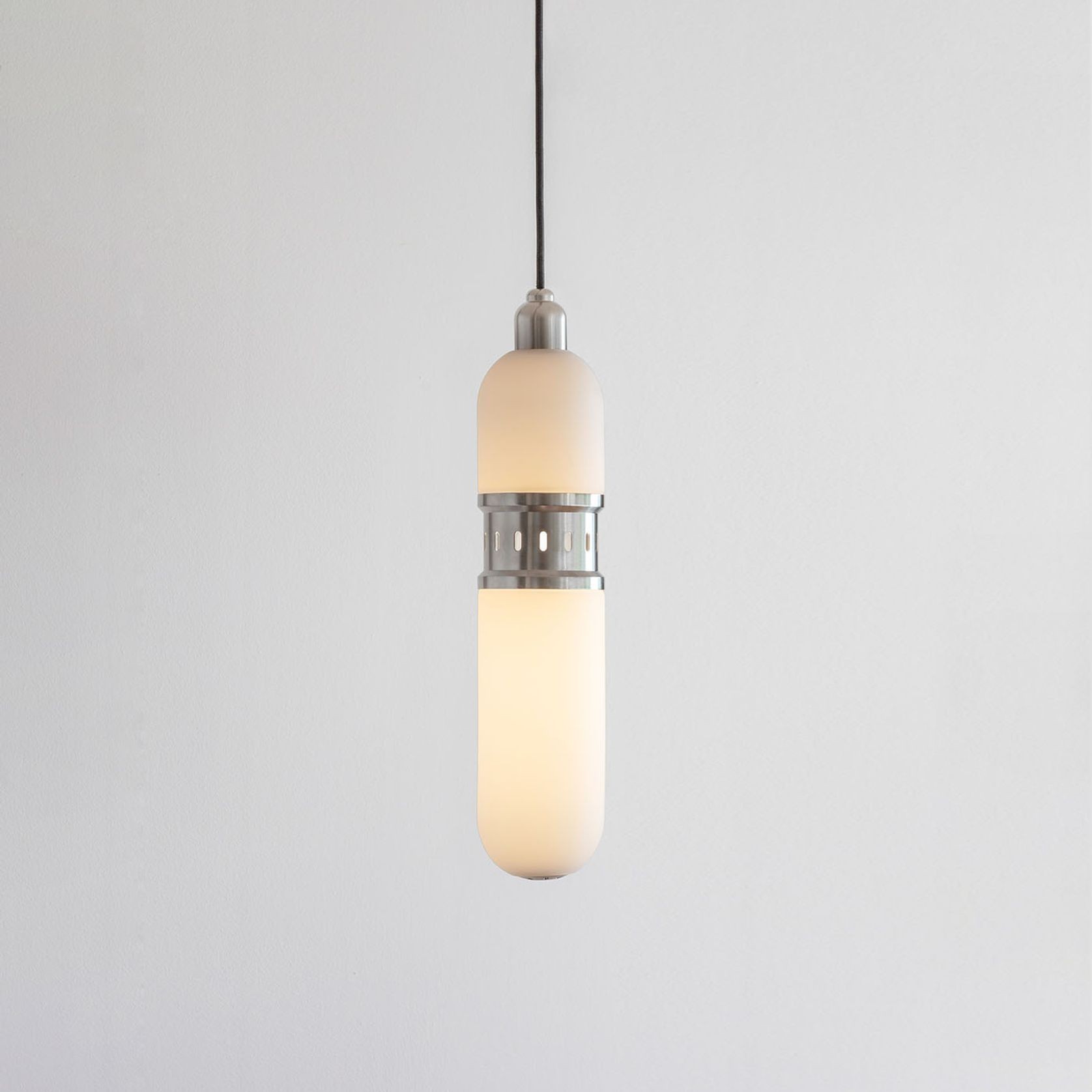 Occulo Pendant Light gallery detail image