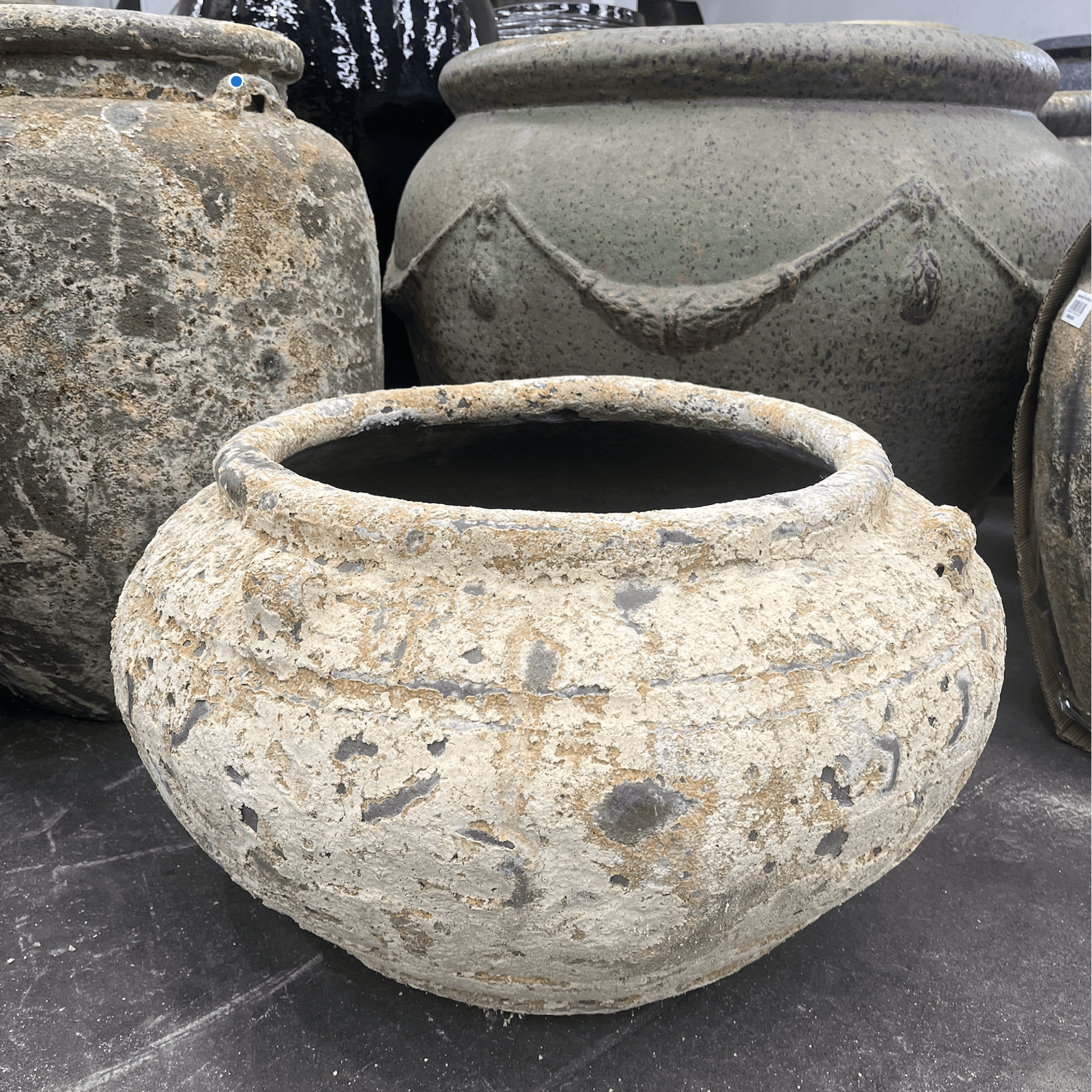 Atlantis - Garland Urn gallery detail image