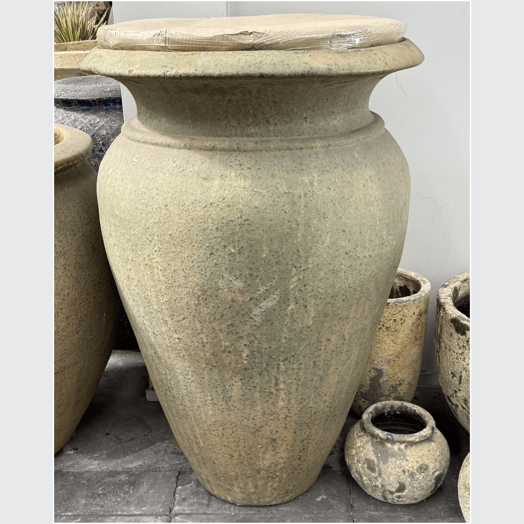 Atlantis - Pharaoh Jar gallery detail image