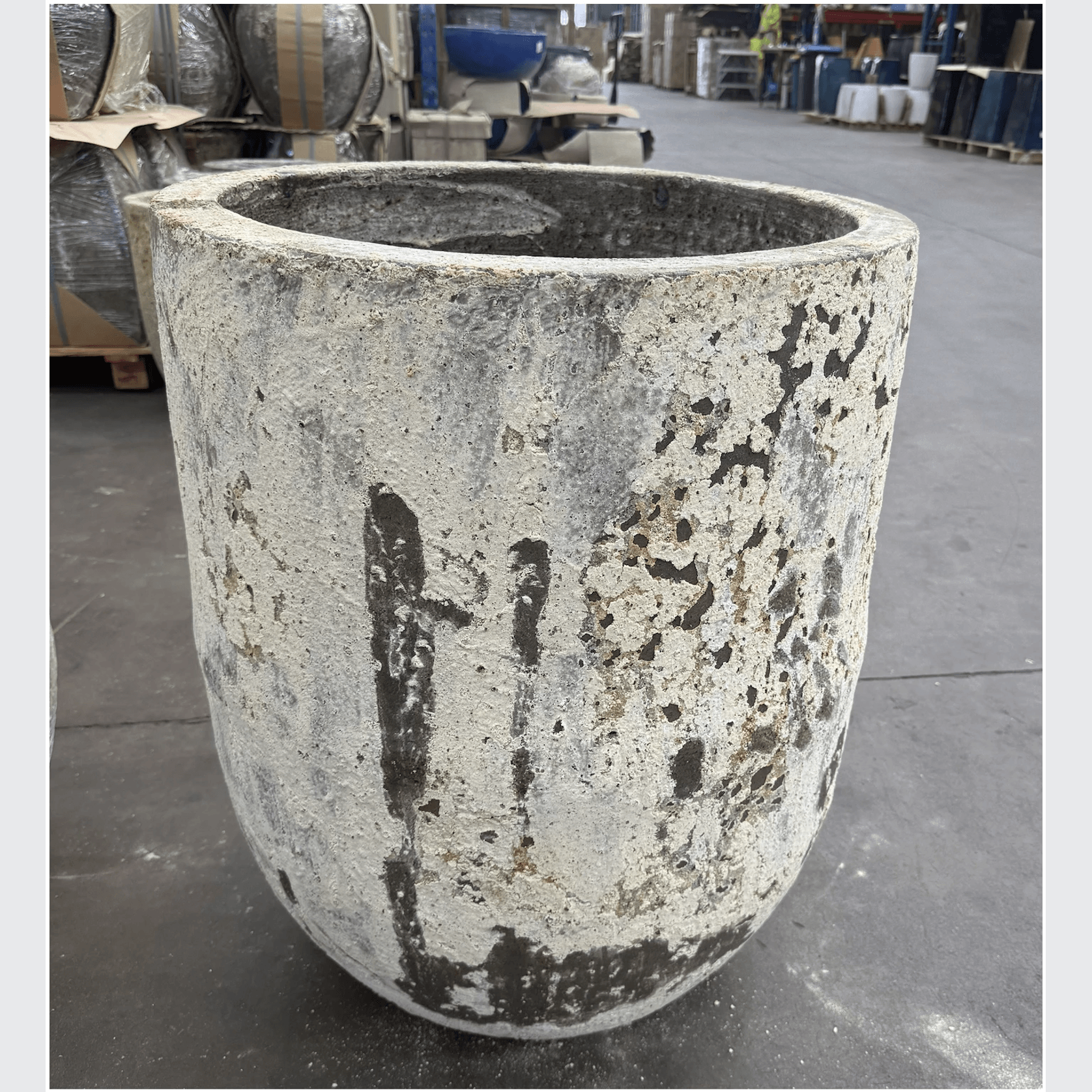 Atlantis - U Planter gallery detail image