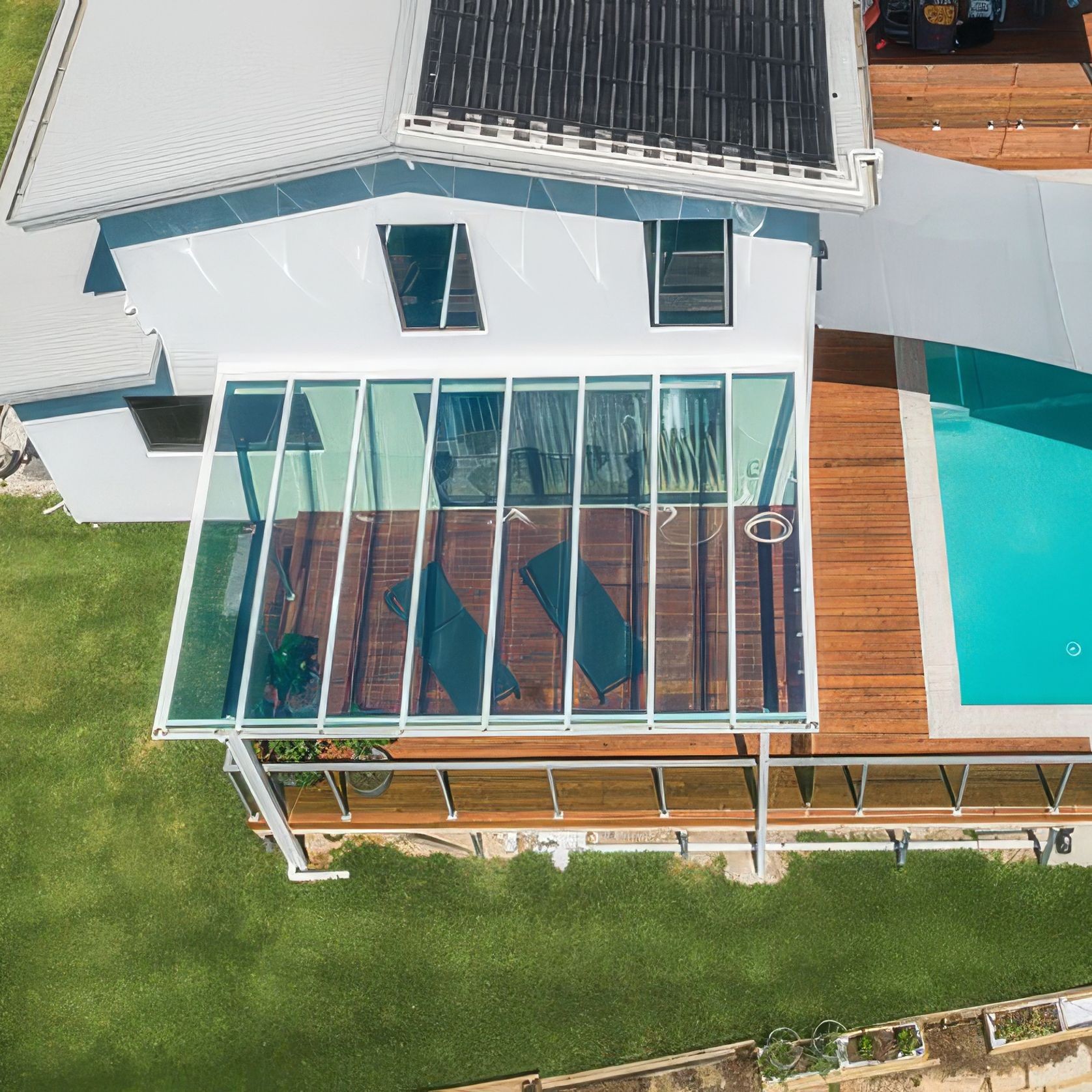 SUNGLAZE® Glass-like Panel System gallery detail image
