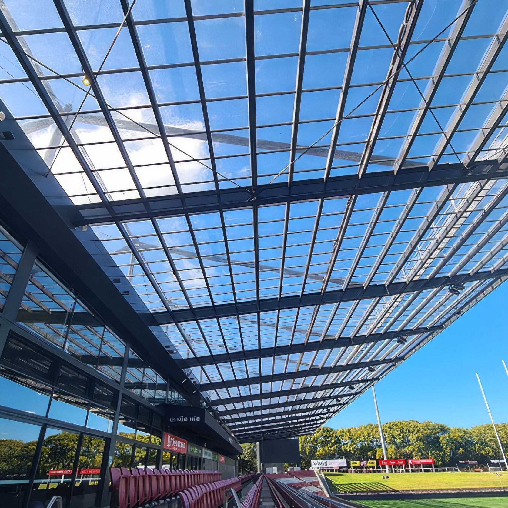SUNGLAZE® Glass-like Panel System gallery detail image