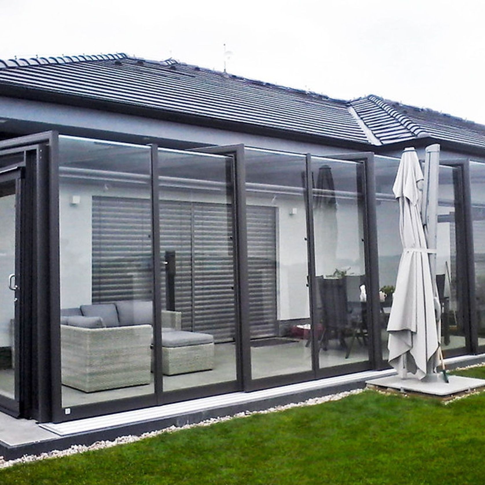 Corso Glass Pool Enclosure gallery detail image