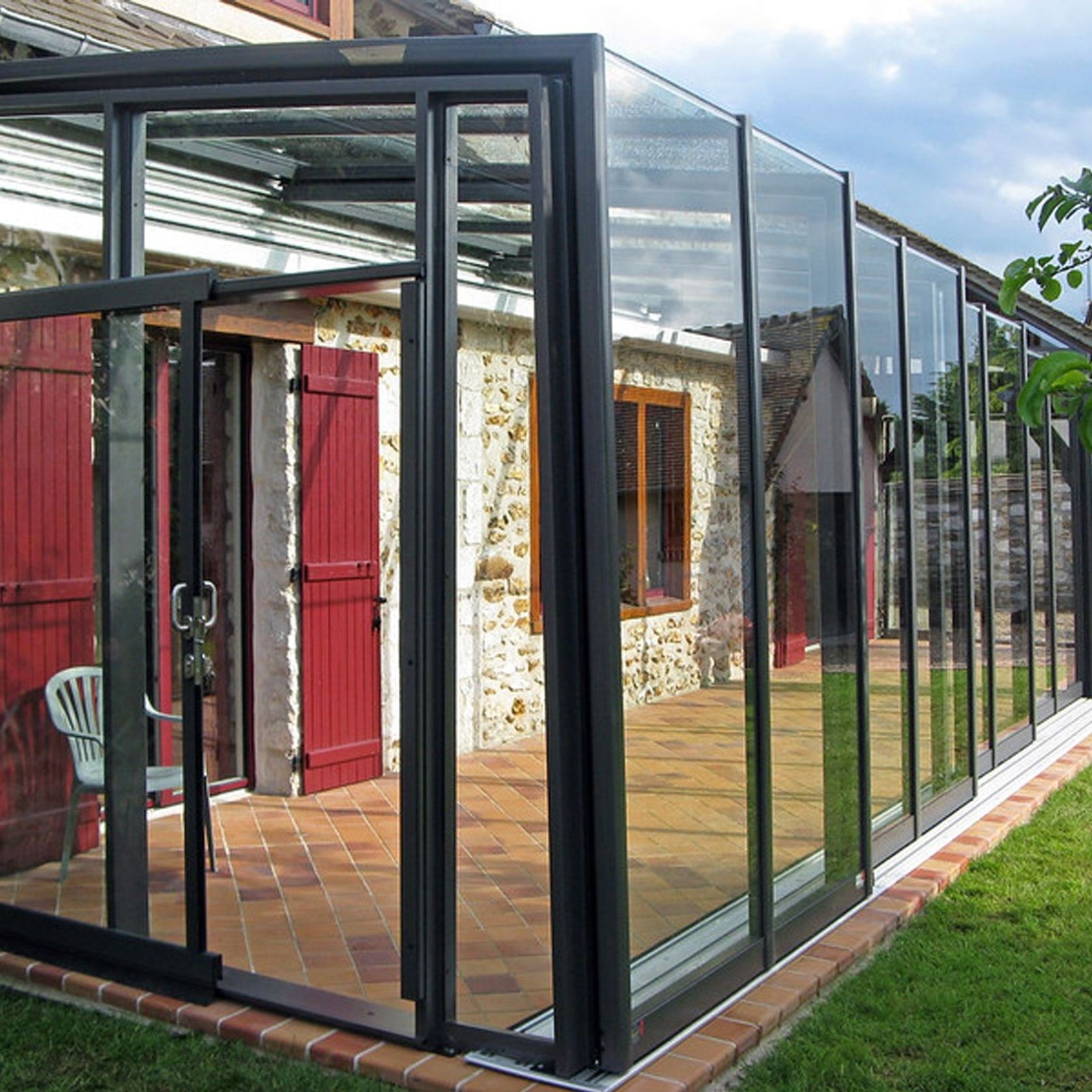 Corso Glass Pool Enclosure gallery detail image