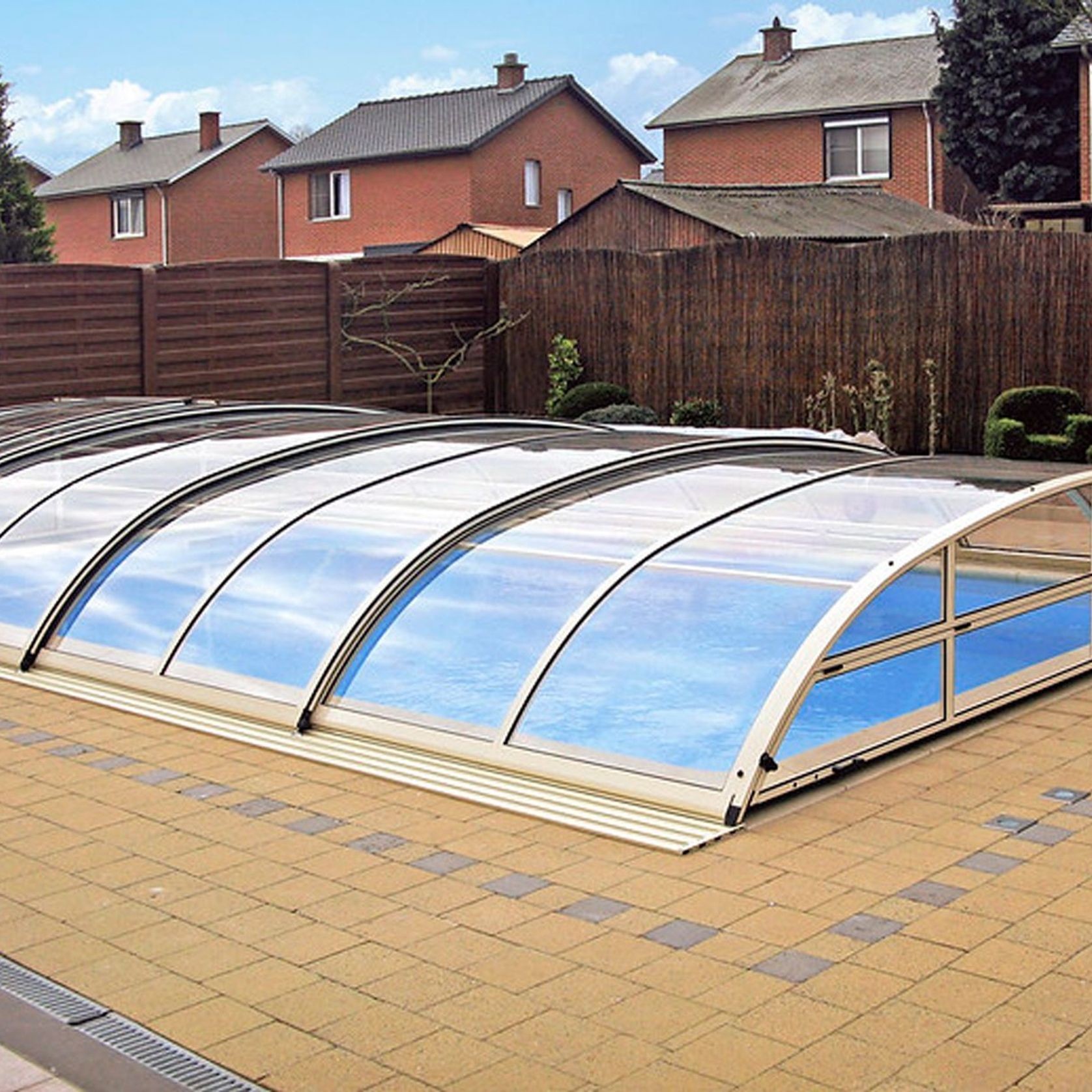 Elegant Pool Enclosure gallery detail image