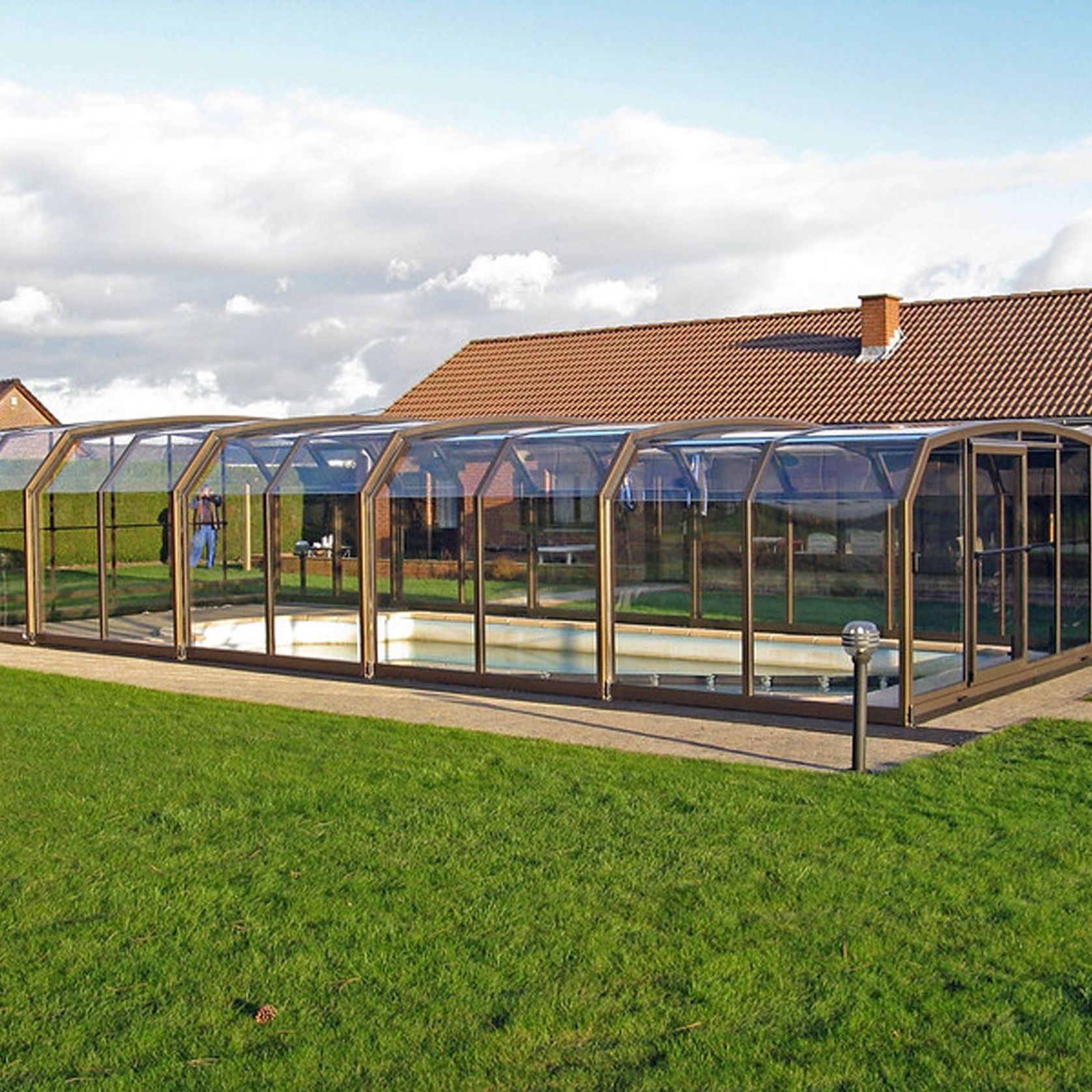 Oceanic High Pool Enclosure gallery detail image