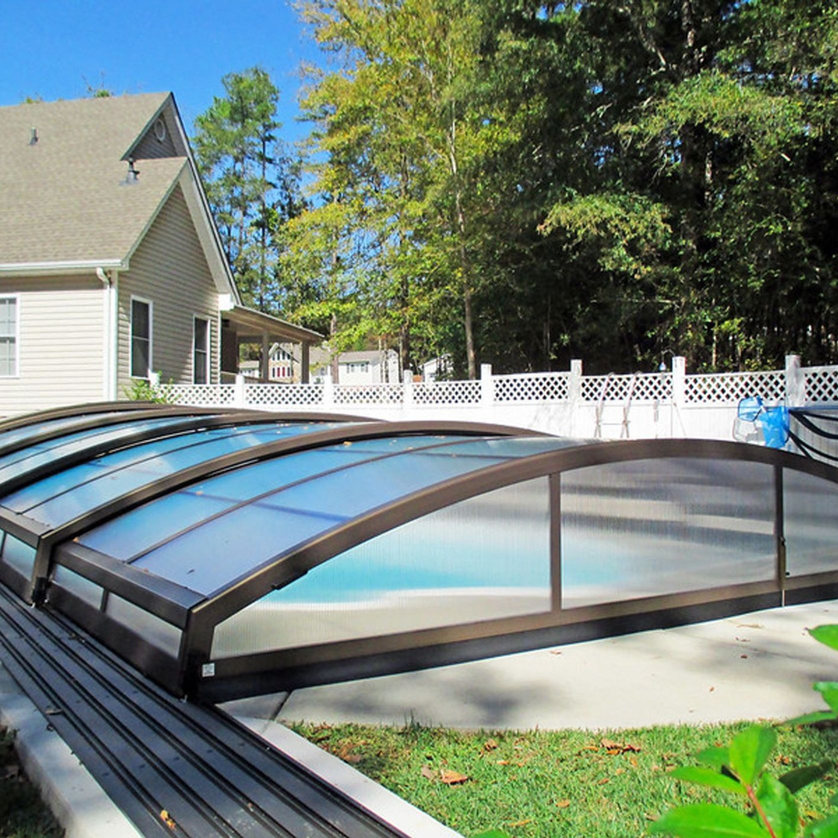 Imperia Neo Pool Enclosure gallery detail image