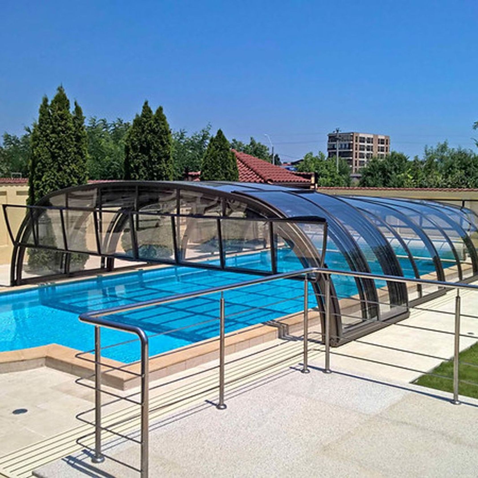 Laguna Neo Pool Enclosure gallery detail image
