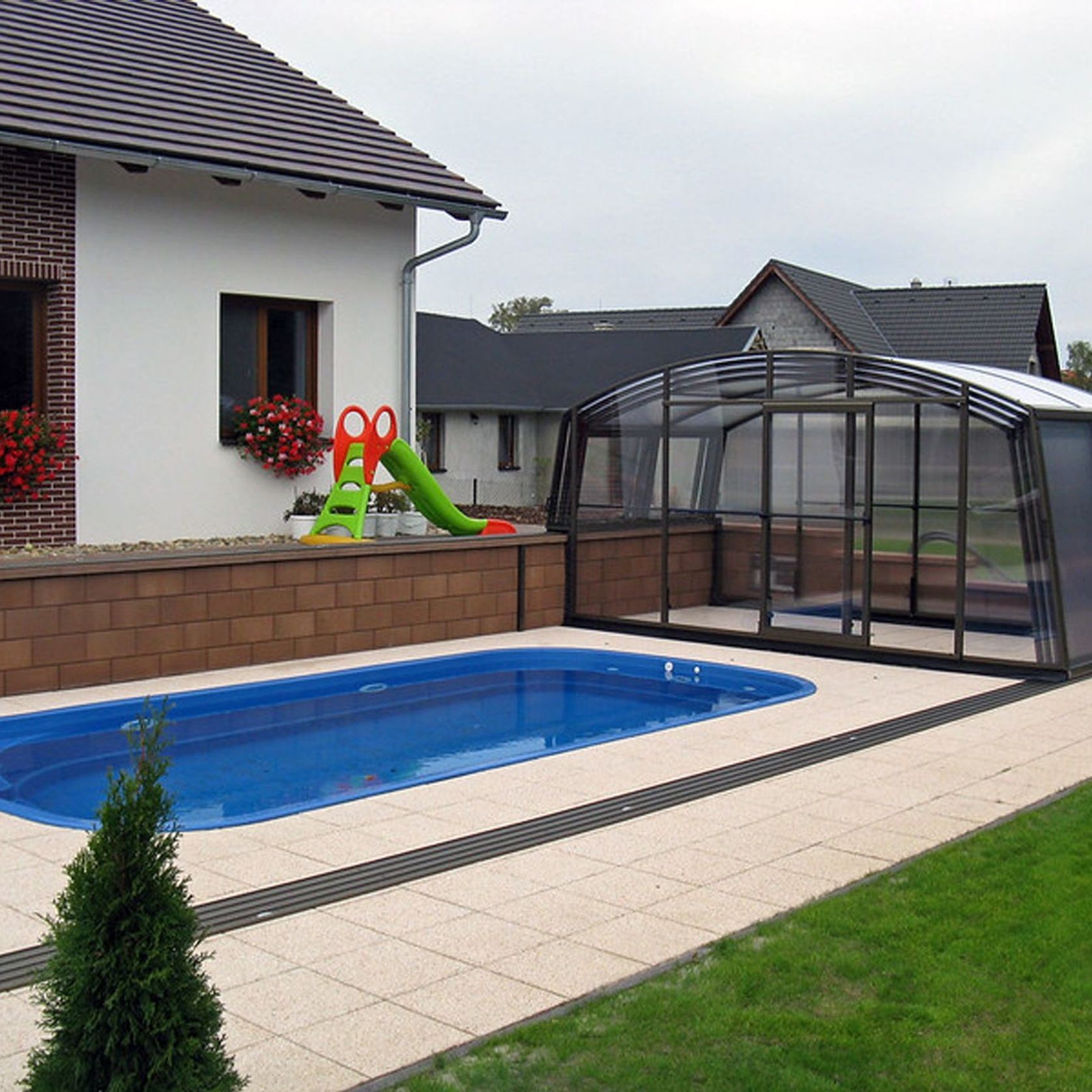 Venezia Pool Enclosure gallery detail image