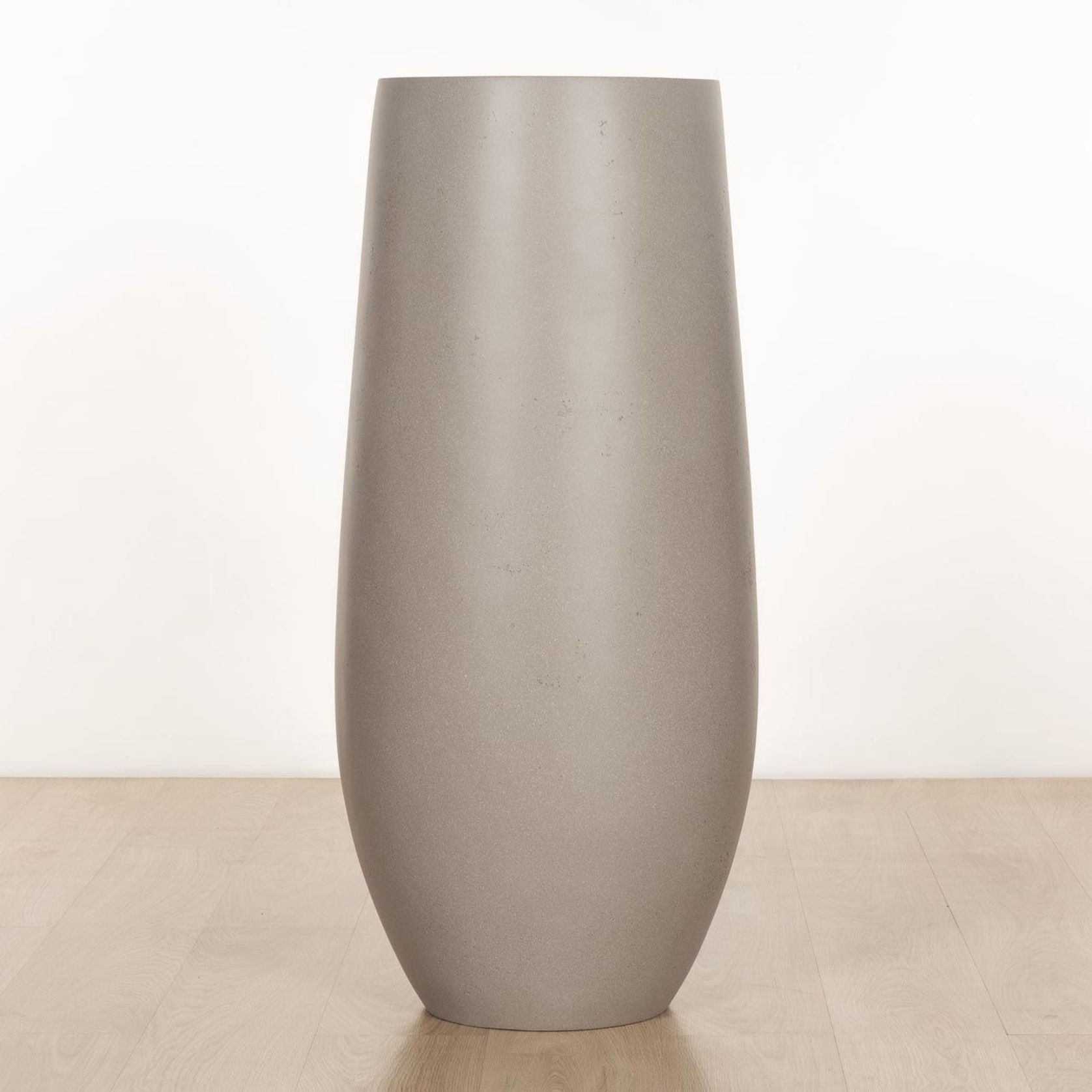 Hendra Vase gallery detail image