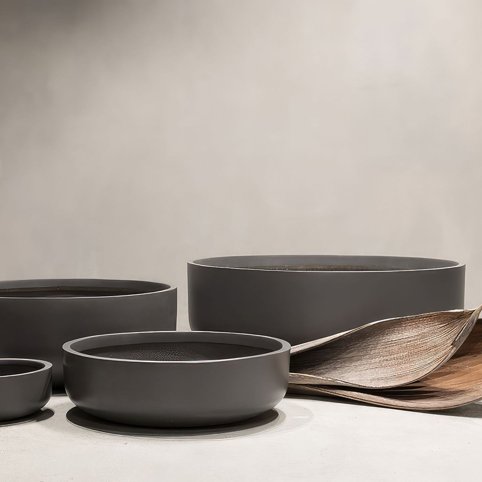 Hibernate 92 Degrees Low Bowl - Slate gallery detail image