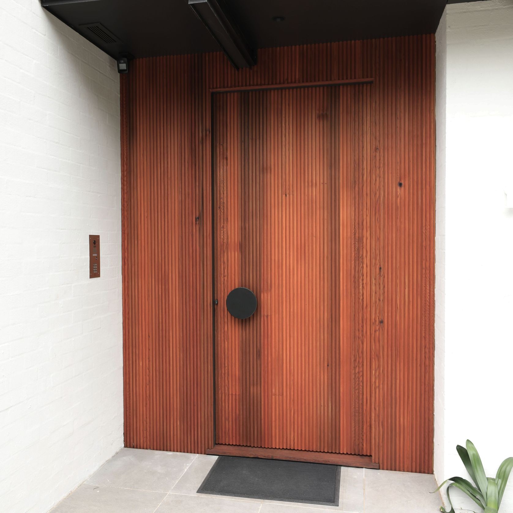 Circular Entrance Pull 3994 gallery detail image