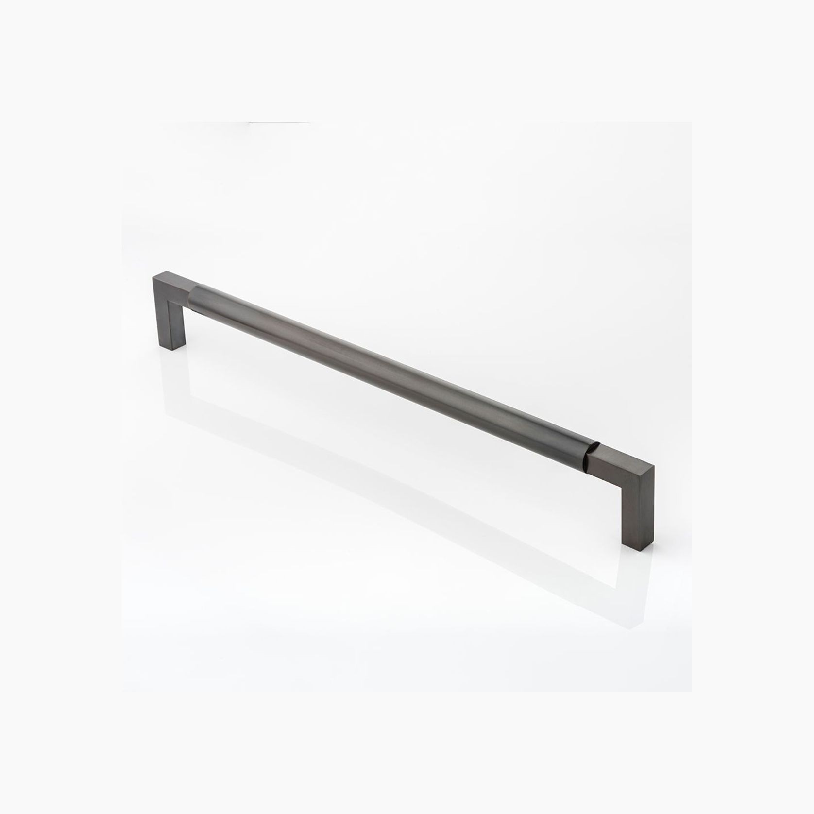 Joseph Giles Ashworth Door Pull gallery detail image