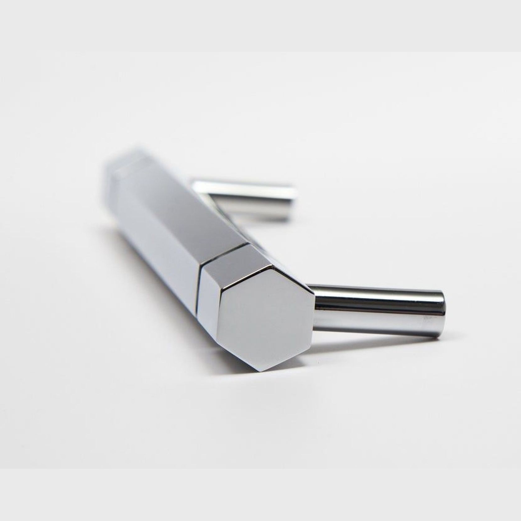 Facet 01 gallery detail image