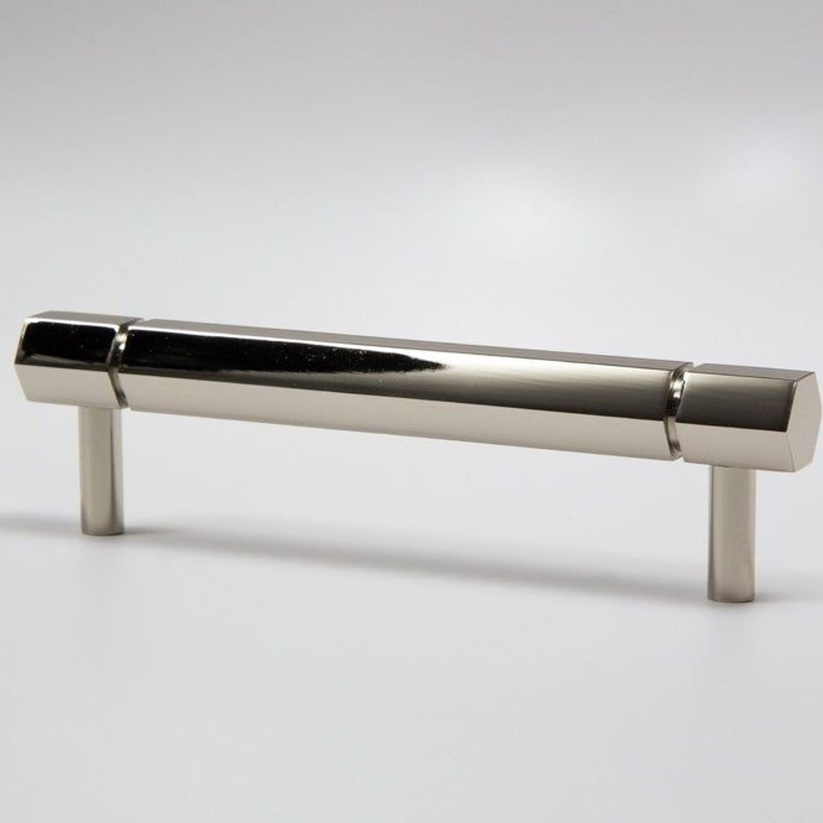 Facet 01 gallery detail image