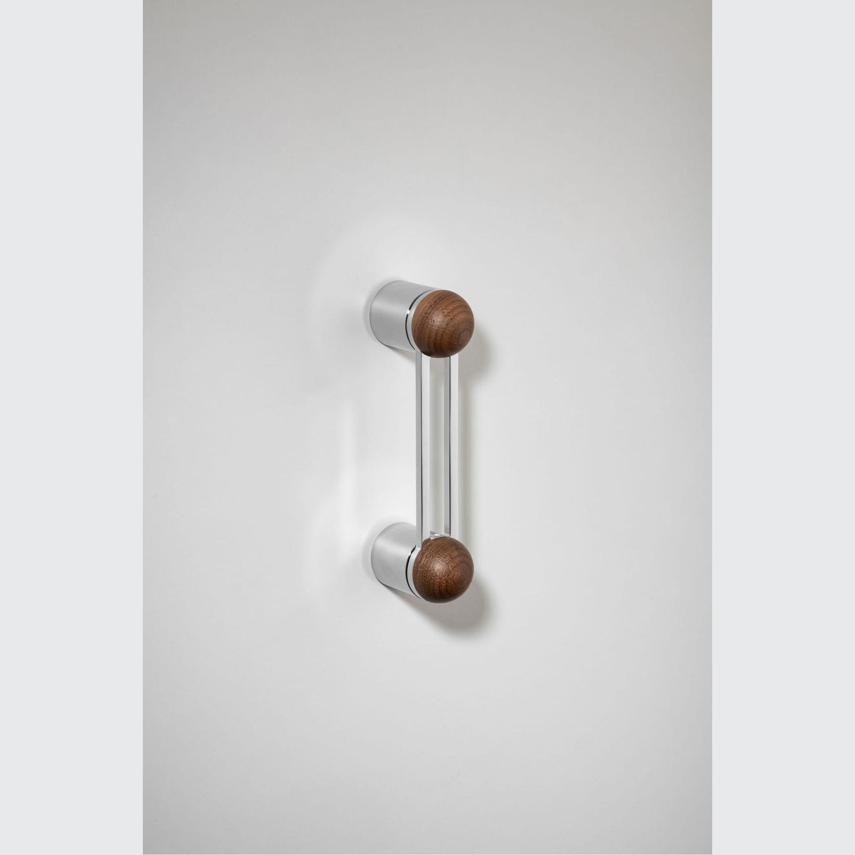 H04 Pull Handle Short gallery detail image