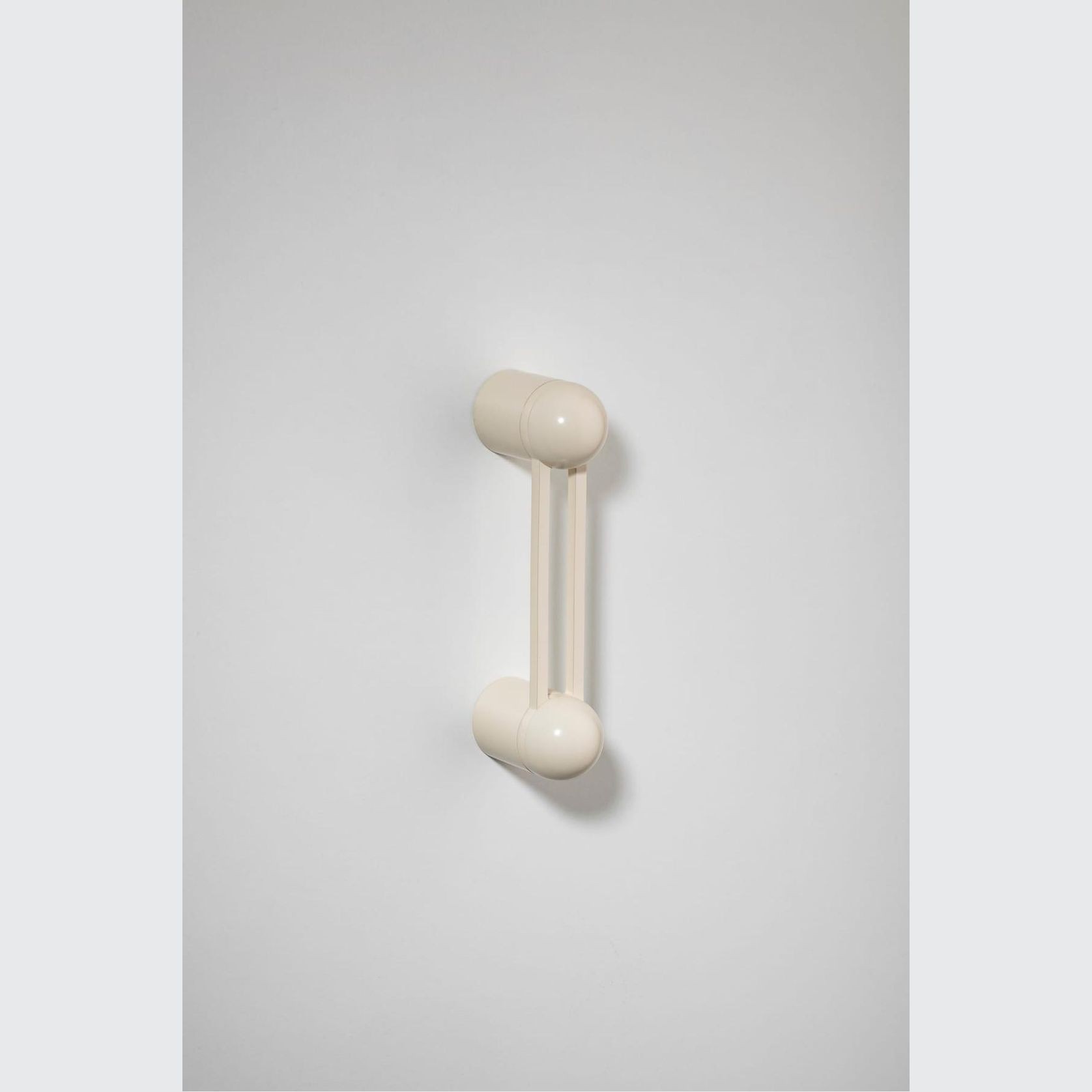 H04 Pull Handle Short gallery detail image